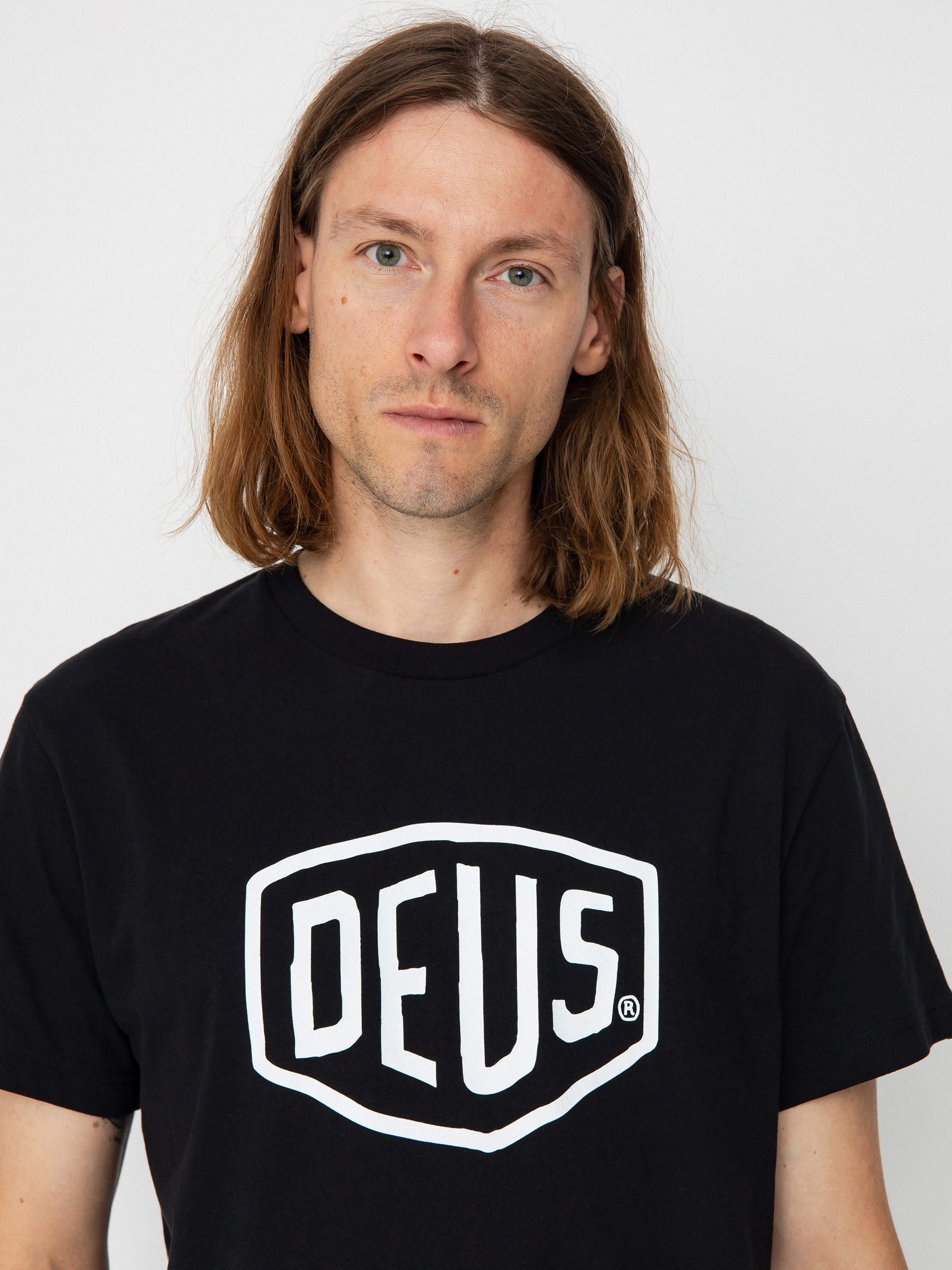 T-shirt Deus Ex Machina Shield (black)