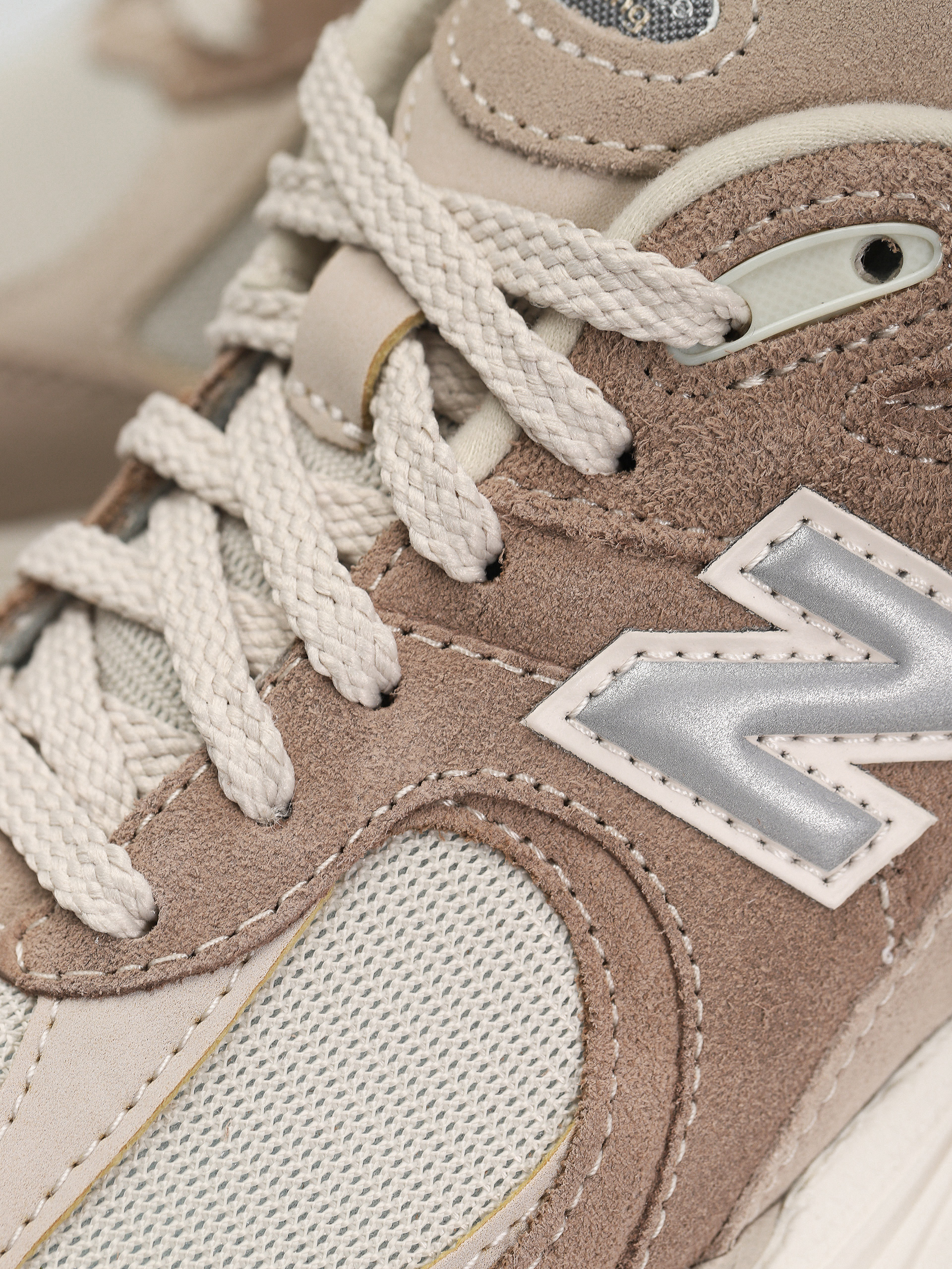 Buty New Balance 2002 (driftwood)