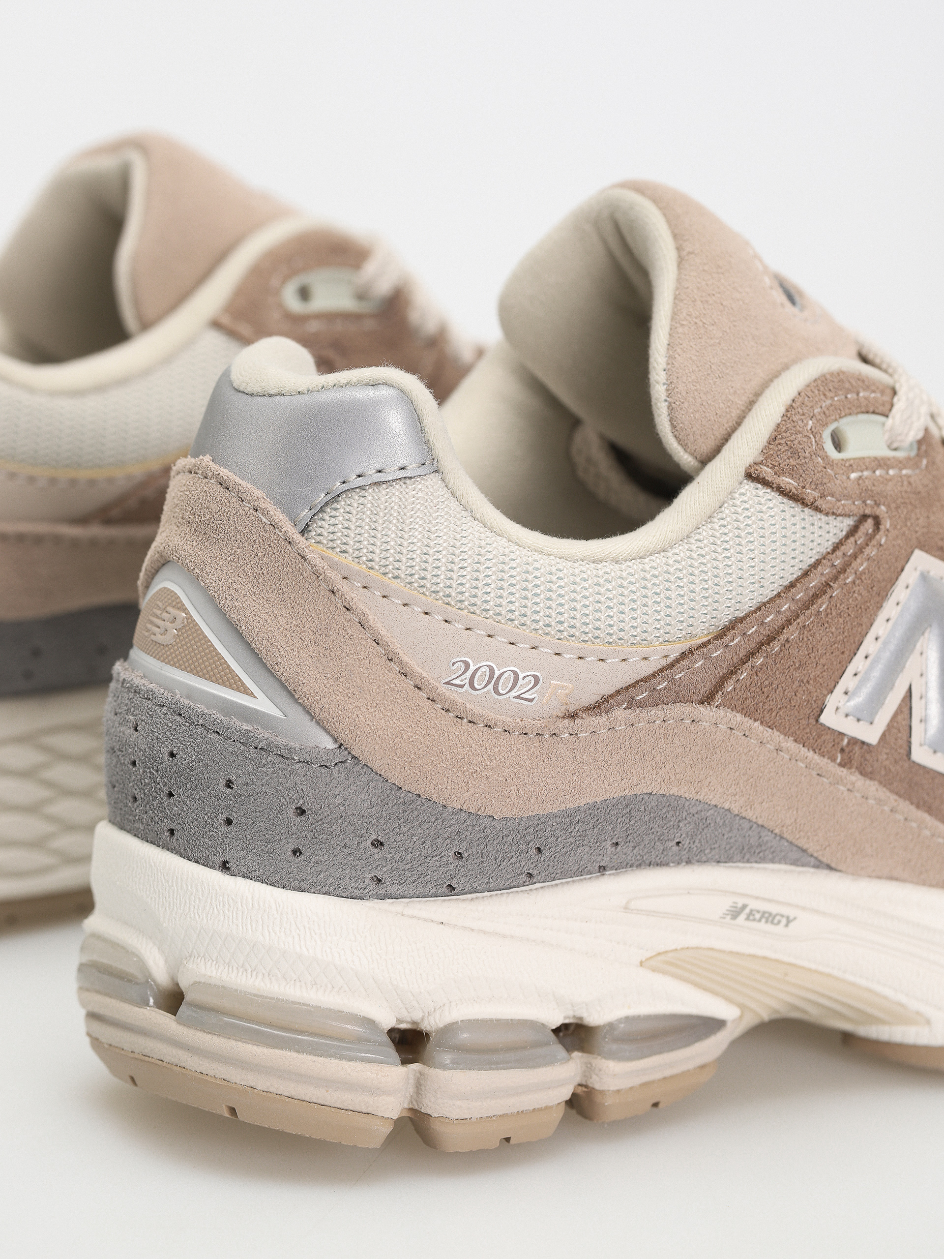 Buty New Balance 2002 (driftwood)