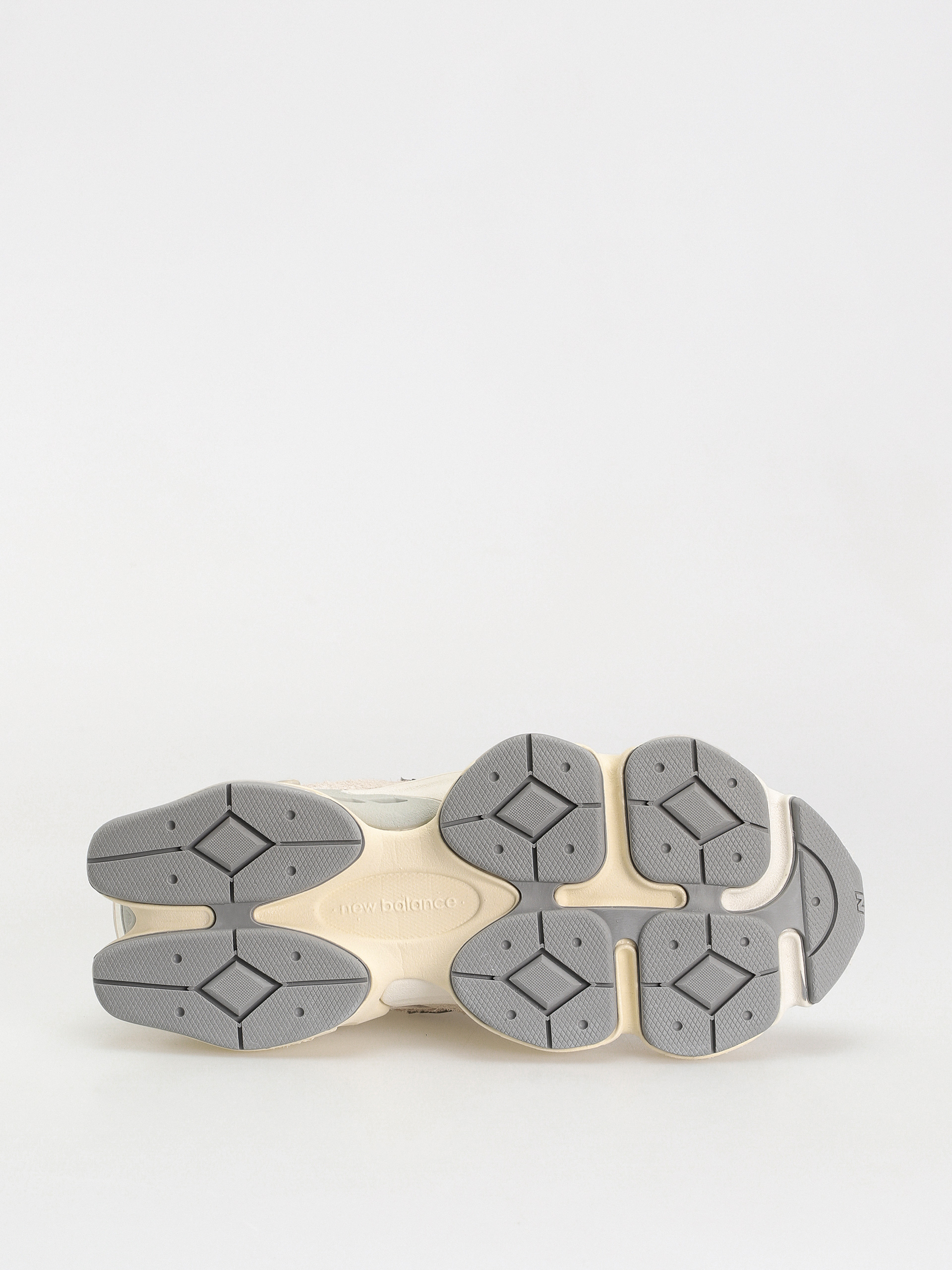 Buty New Balance 9060 (sea salt)