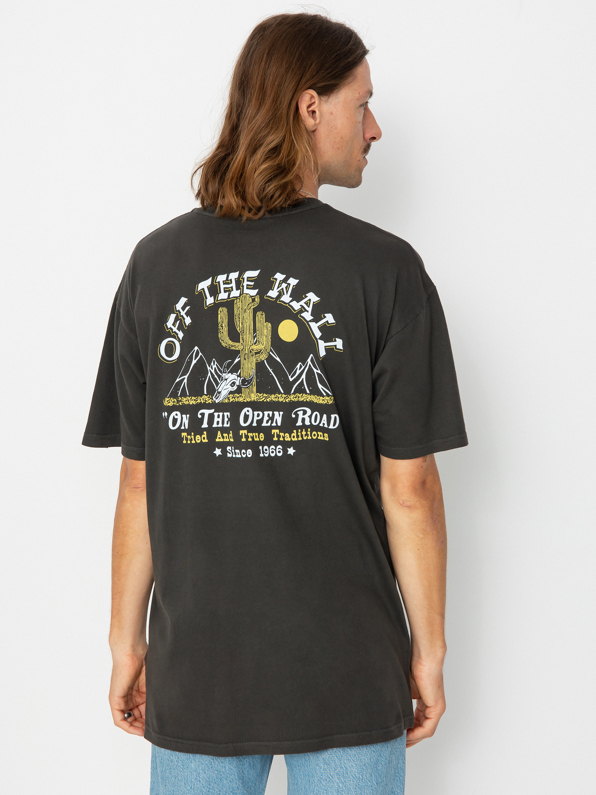 T-shirt Vans On The Road Overdye (black)