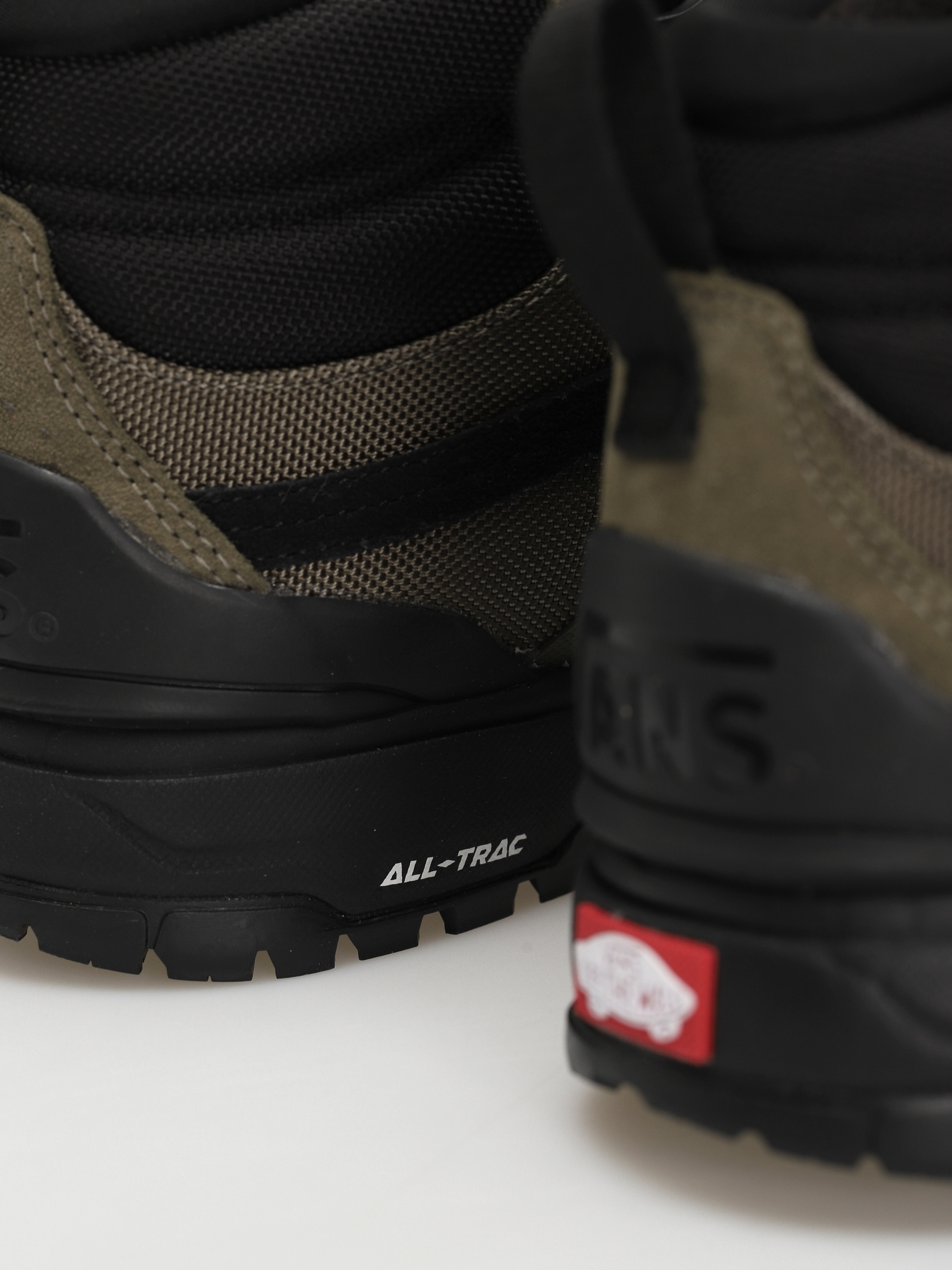 Buty Vans Ultrarange Exo Hi Mte 2 (dark olive)
