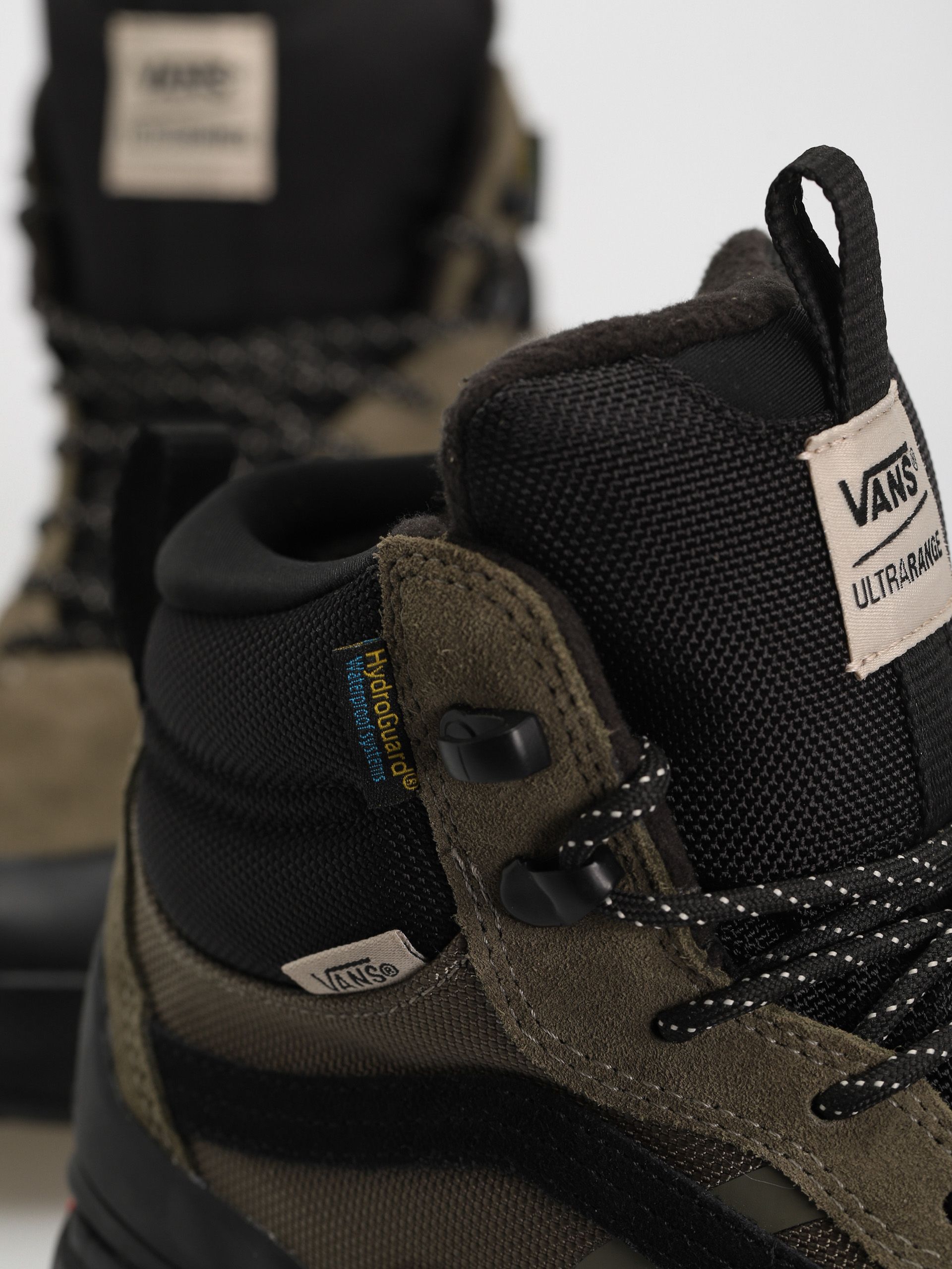 Buty Vans Ultrarange Exo Hi Mte 2 (dark olive)