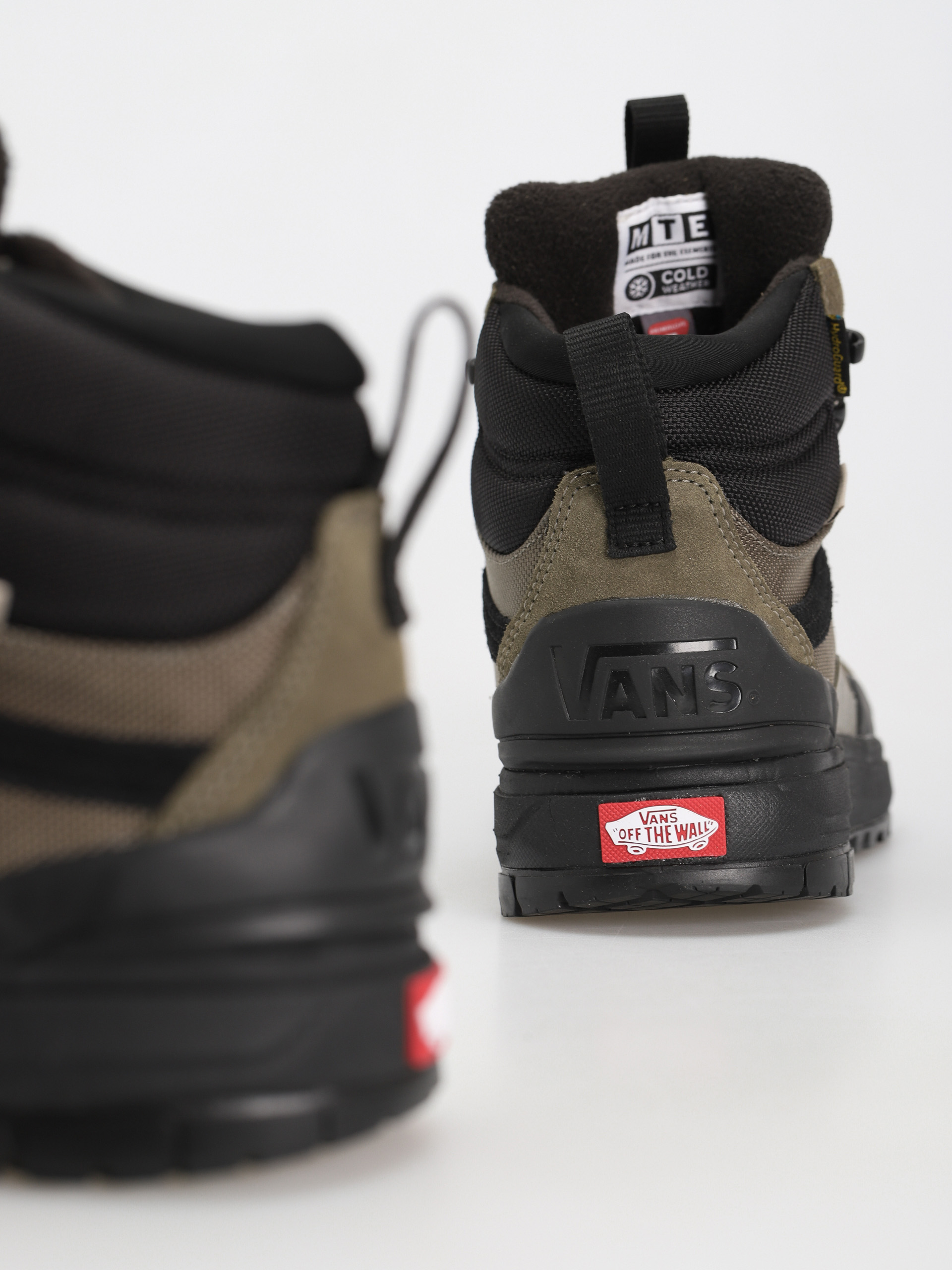 Buty Vans Ultrarange Exo Hi Mte 2 (dark olive)