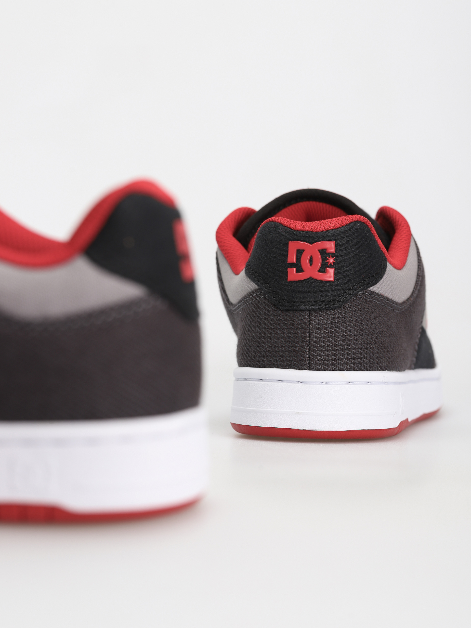 Buty DC Manteca 4 Zw (black/grey/red)