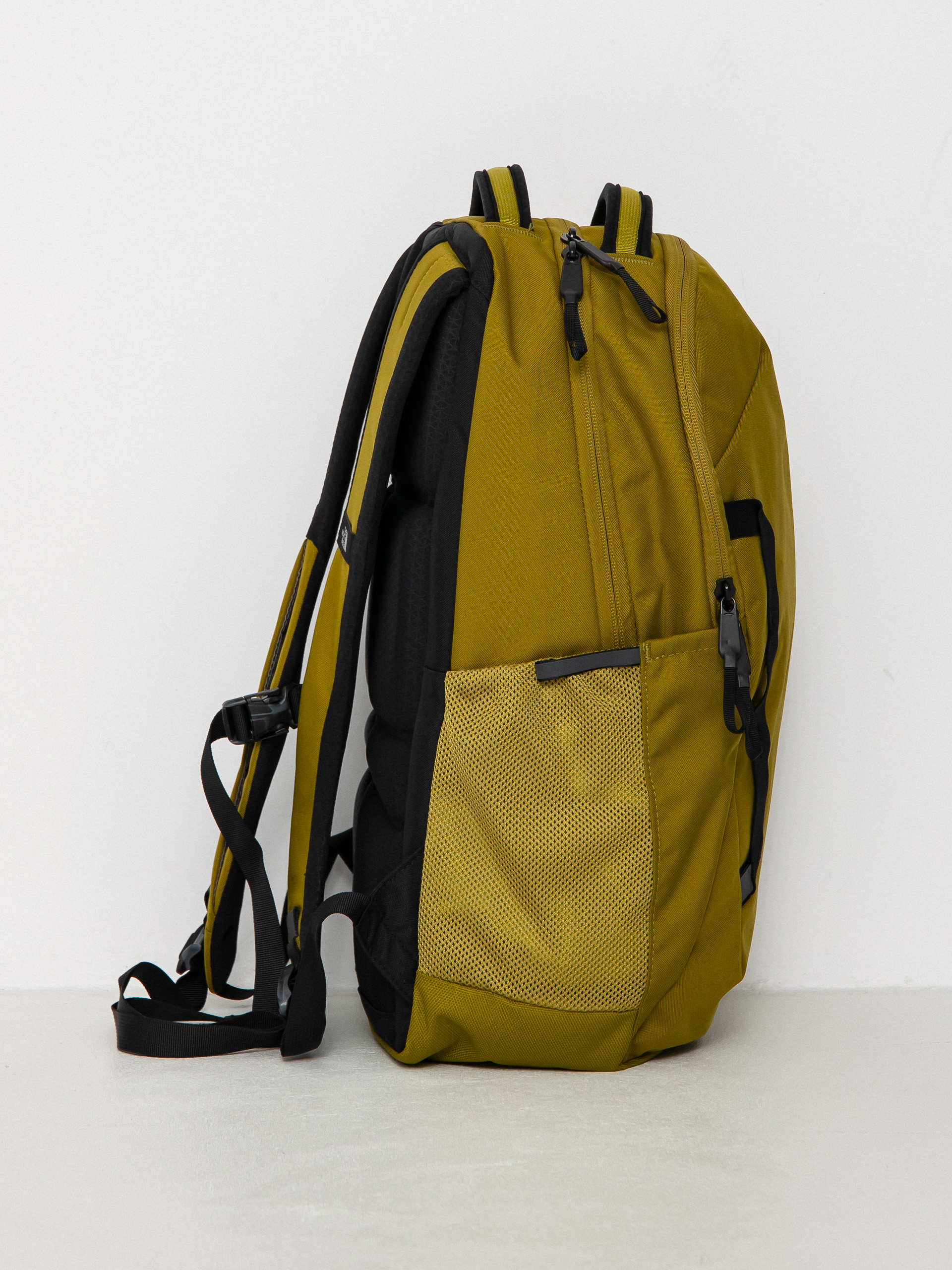 Plecak The North Face Vault (sulphur moss/tnf black)