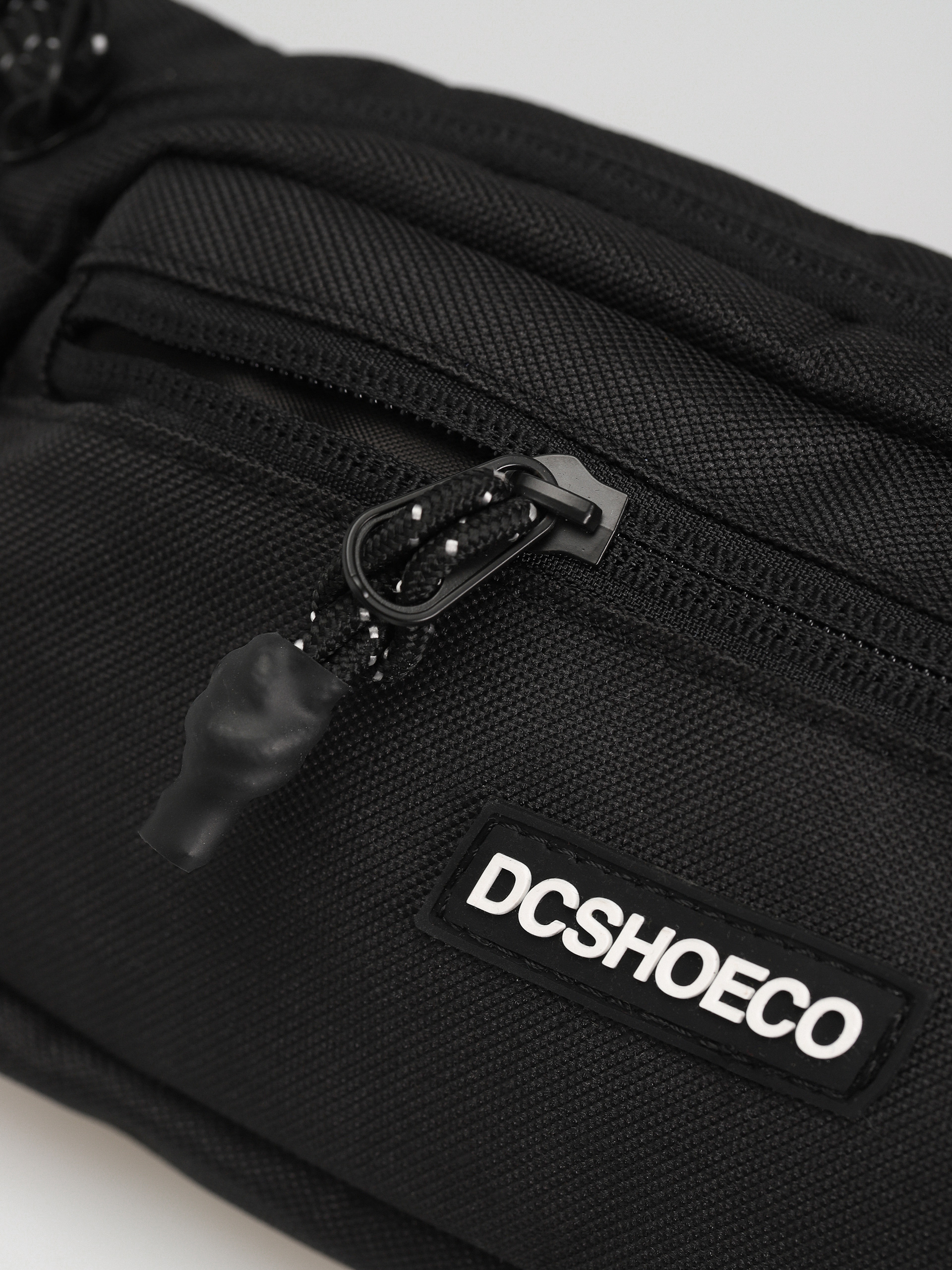 Nerka DC Tussler 4 (black)