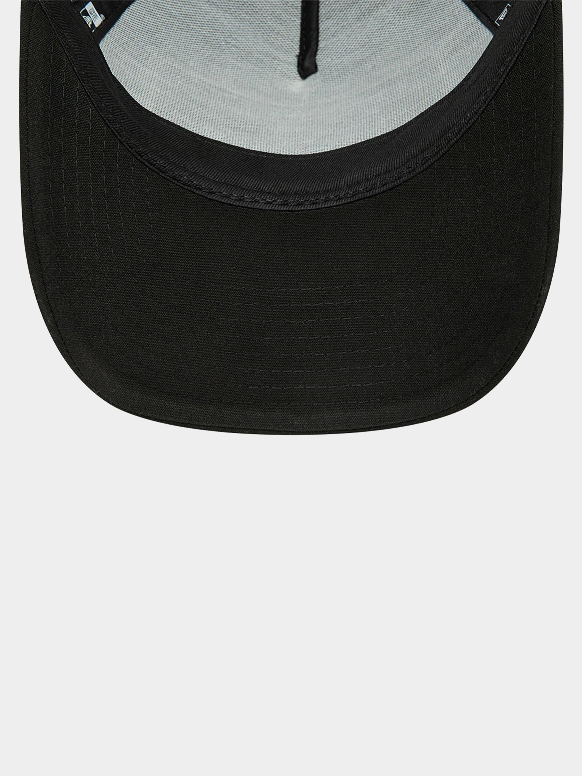 Czapka z daszkiem New Era License Plate Trucker (black/pink)