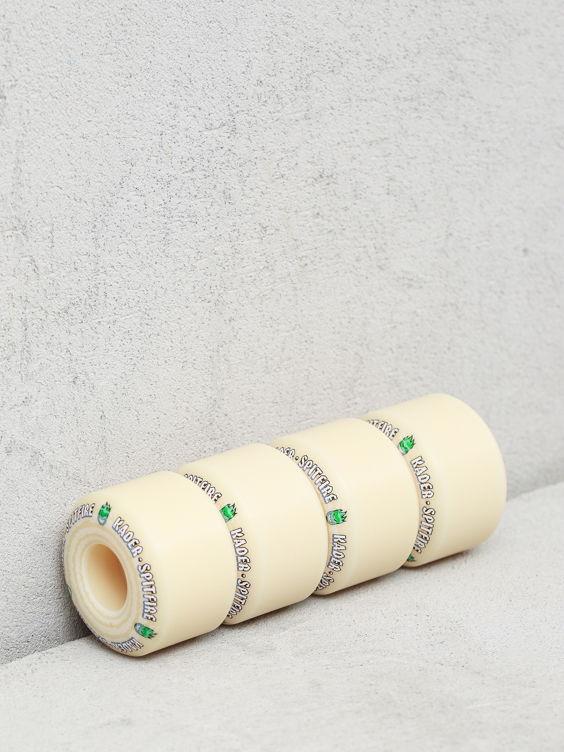 Kółka Spitfire F4 99D Kader Puffs Radial Full (white/green)