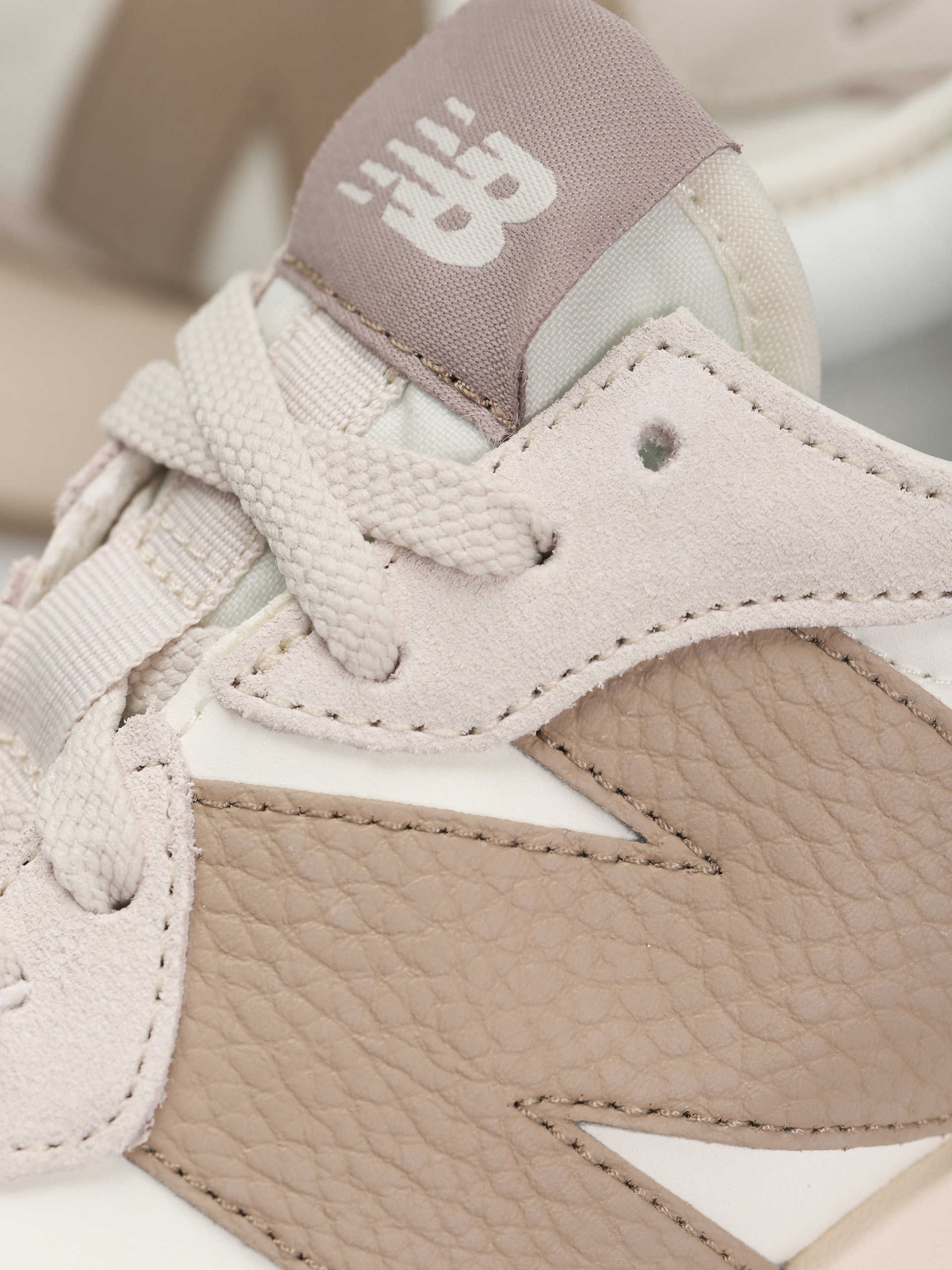 Buty New Balance 327 (driftwood)