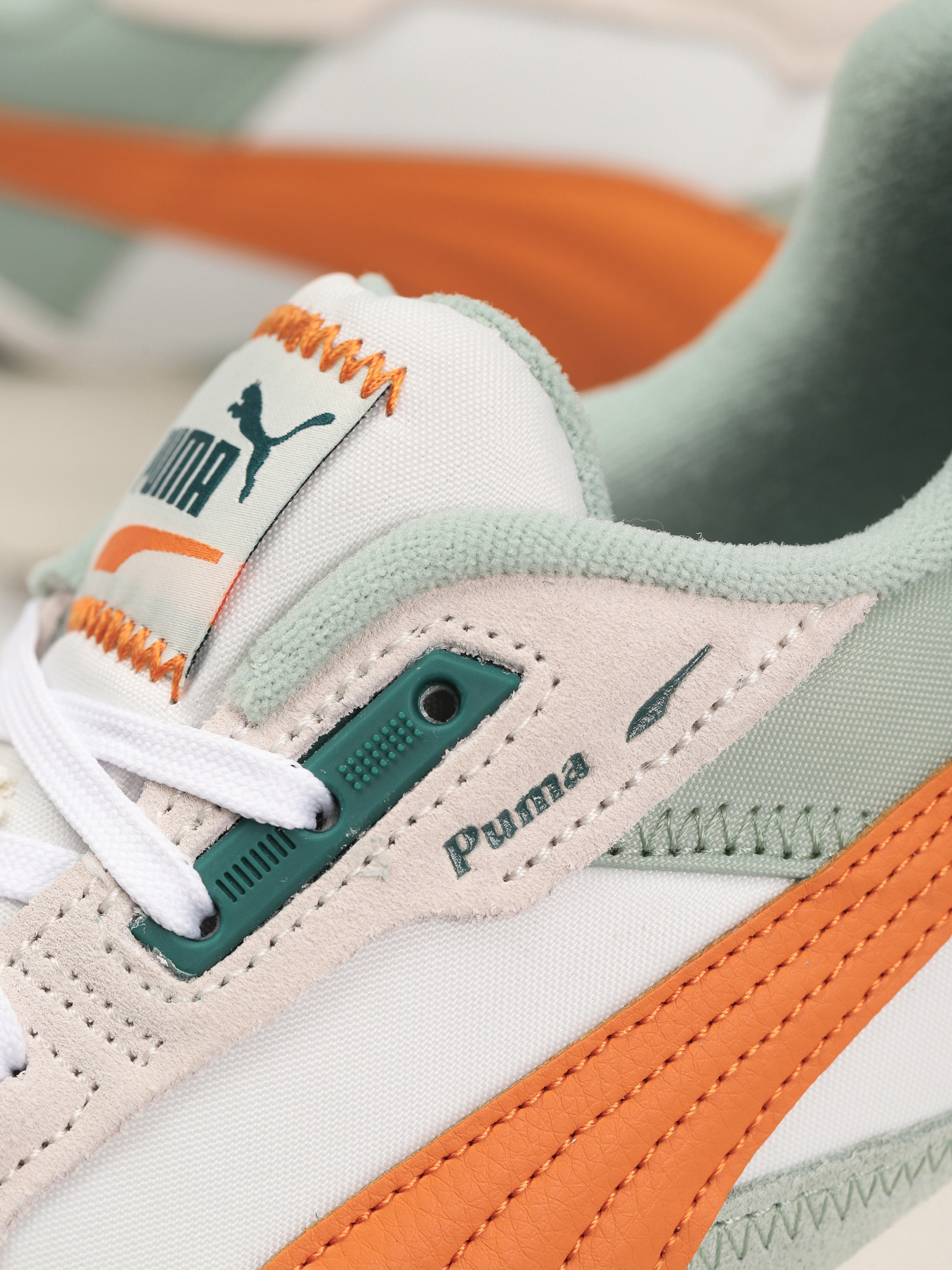 Buty Puma Blktop Rider (warm white/malachite)