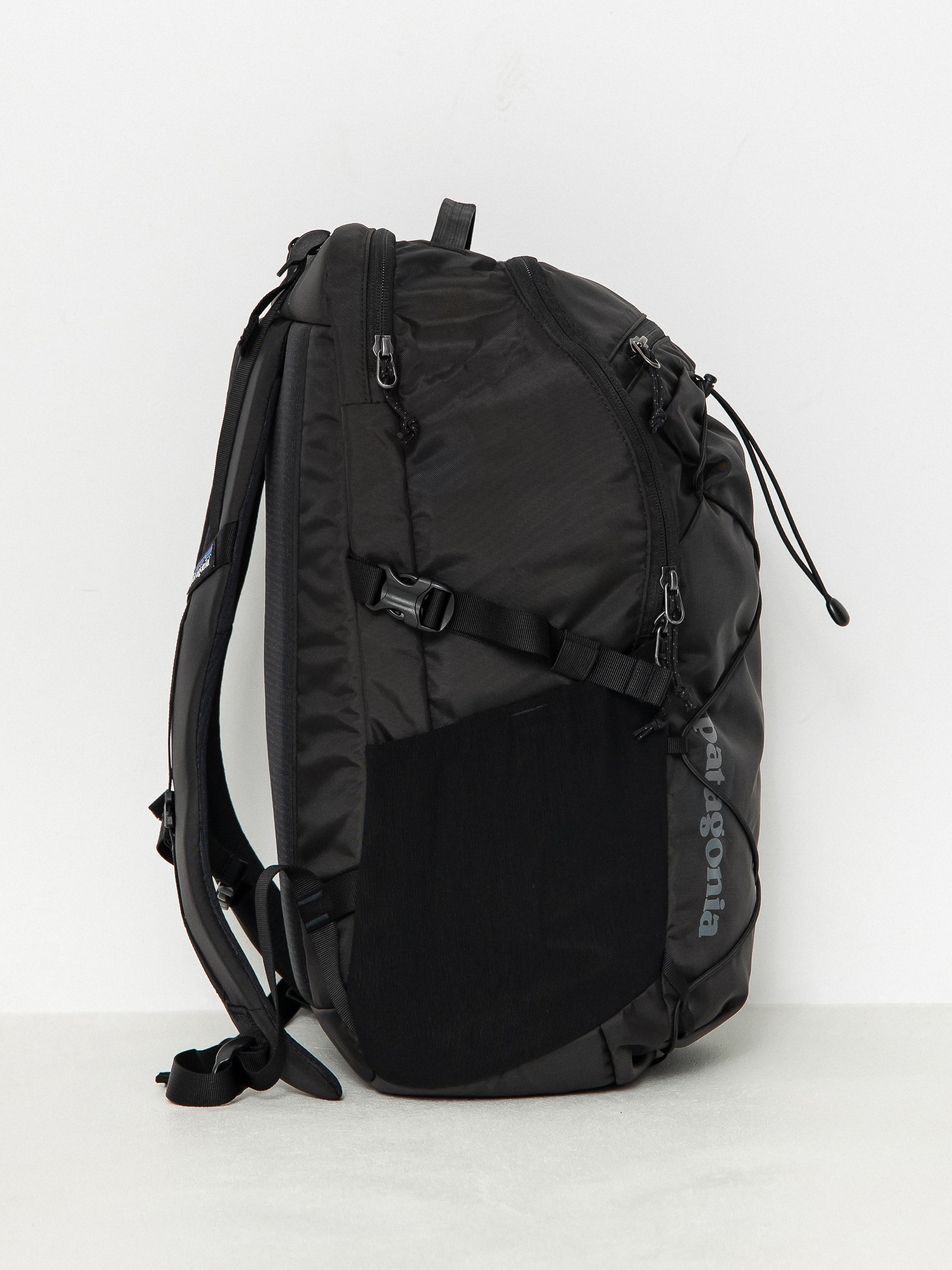Plecak Patagonia Refugio Day Pack 30L (black)