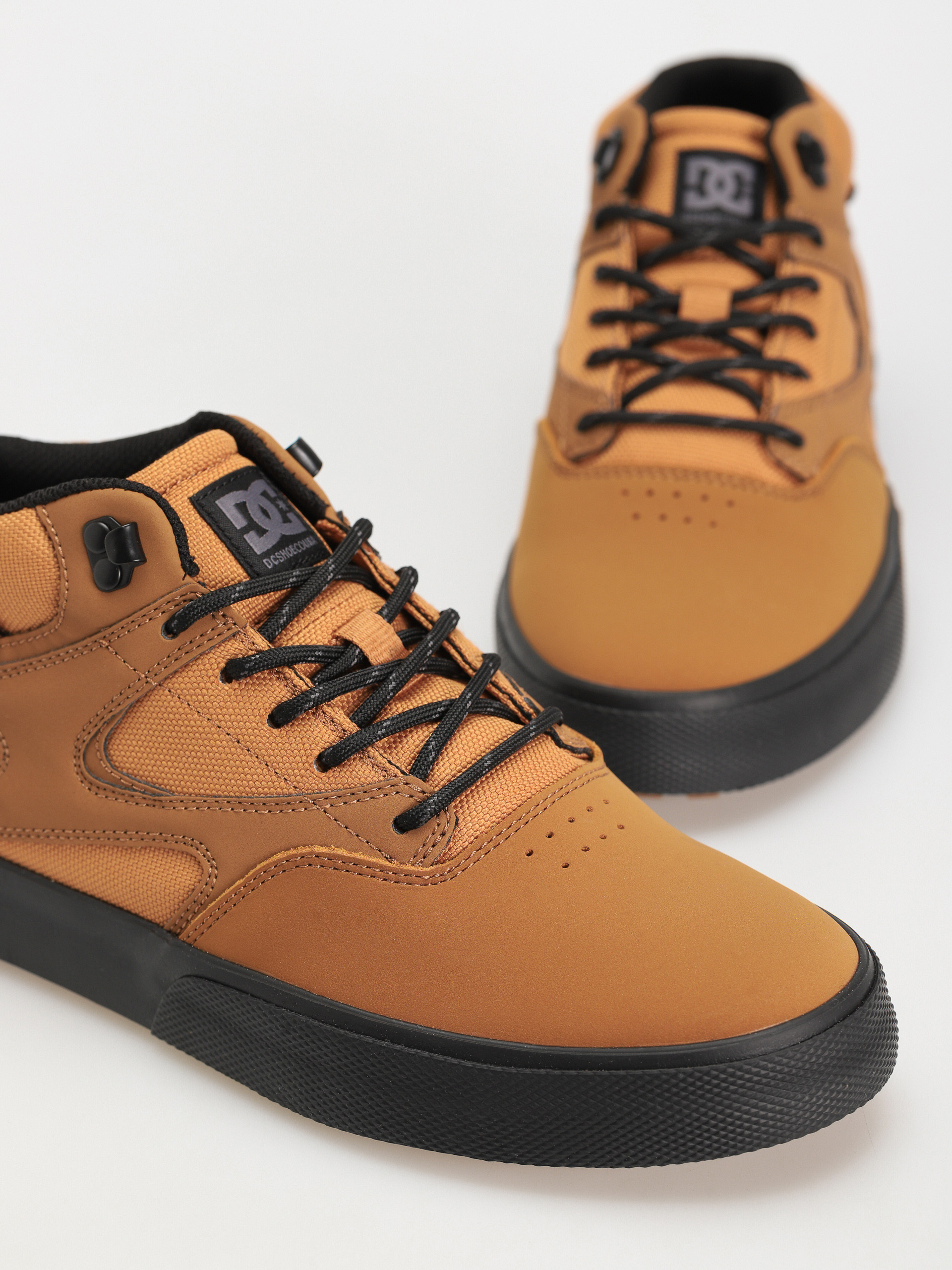 Buty DC Kalis Mid Wnt (black/wheat)
