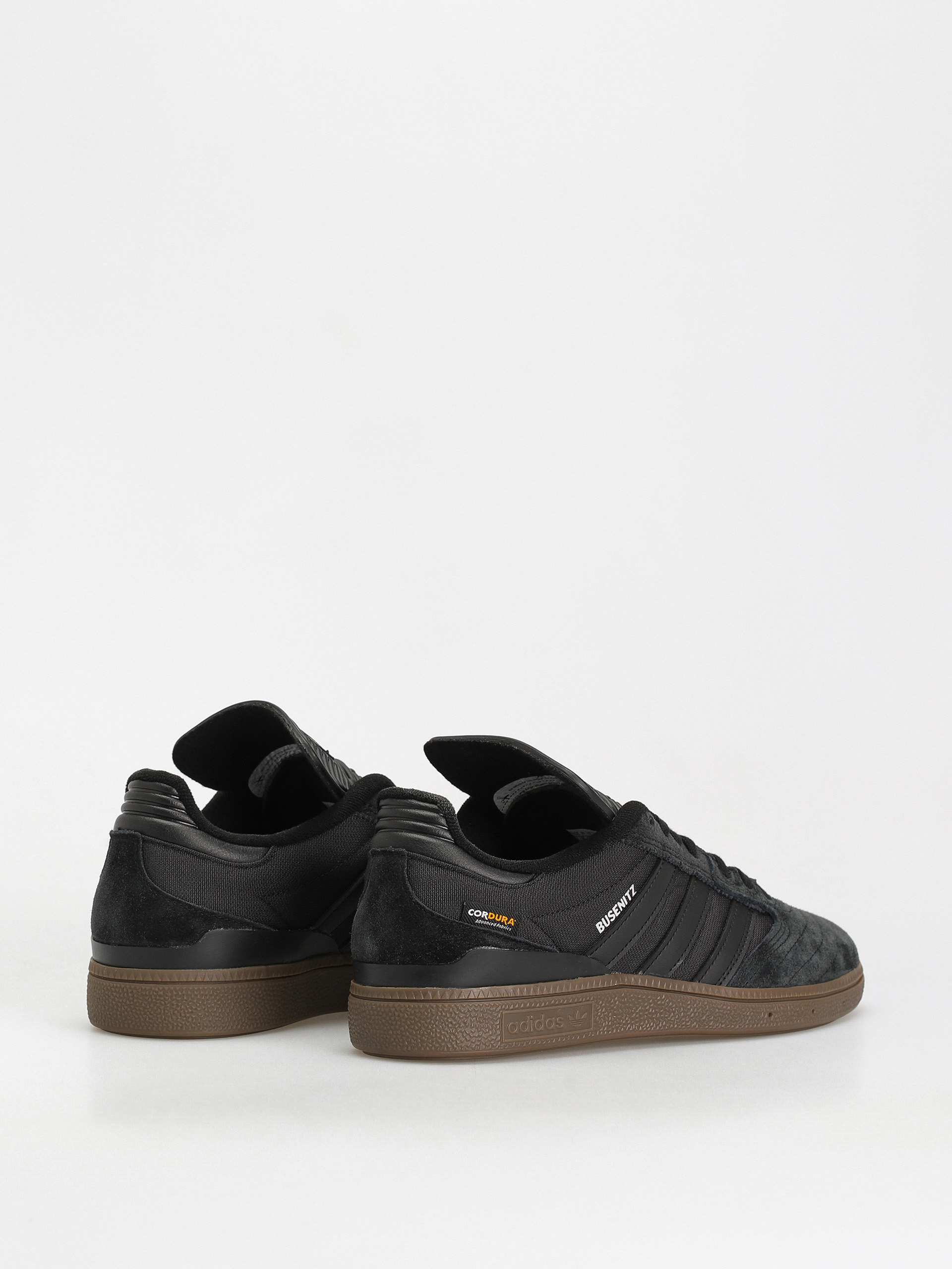 Buty adidas Busenitz (cblack/cblack/gum5)