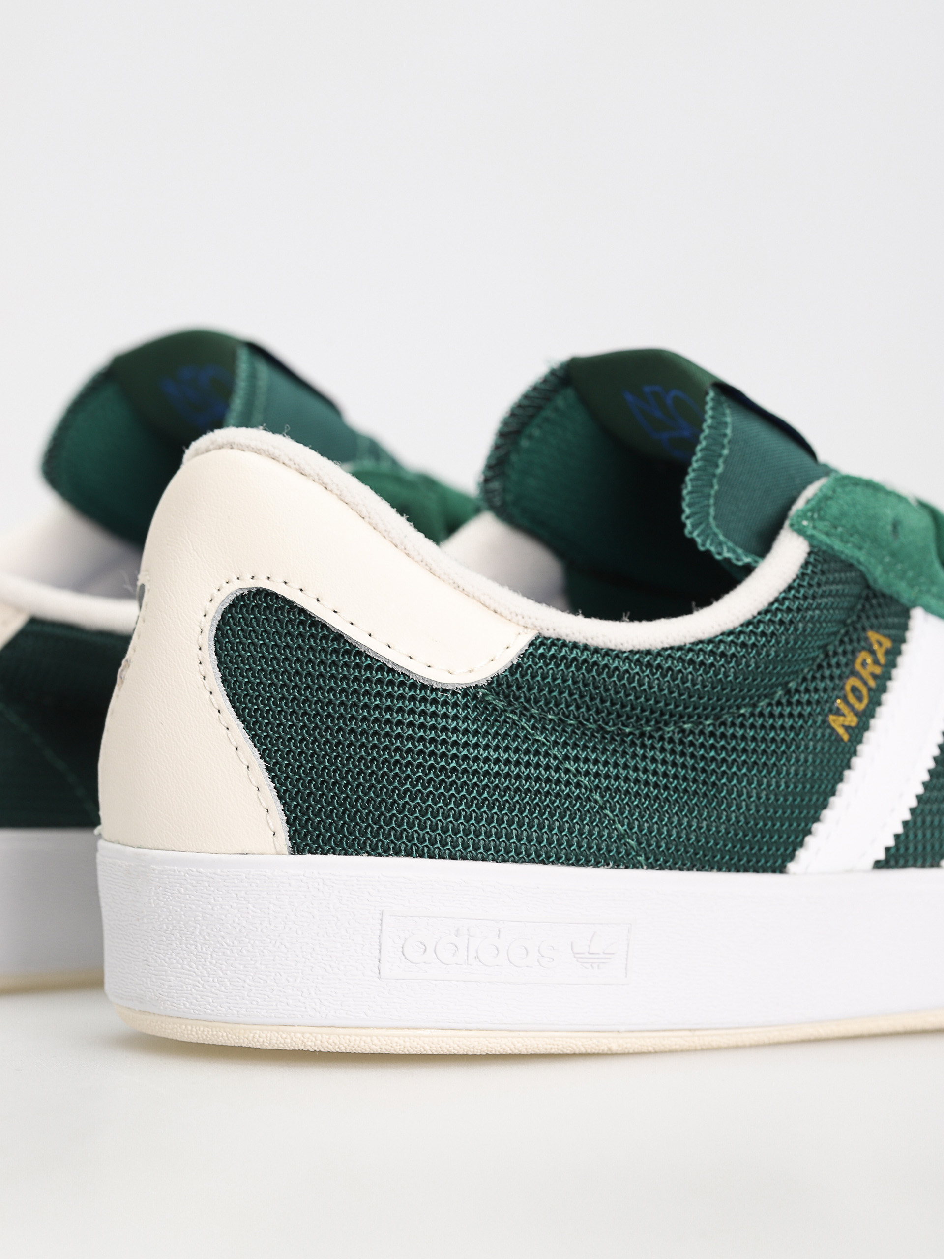 Buty adidas Nora (drkgrn/ftwwht/cwhite)