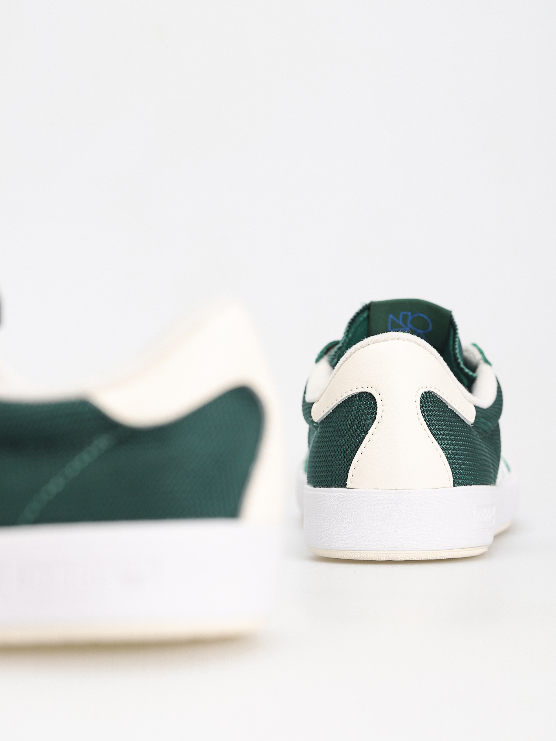 Buty adidas Nora (drkgrn/ftwwht/cwhite)