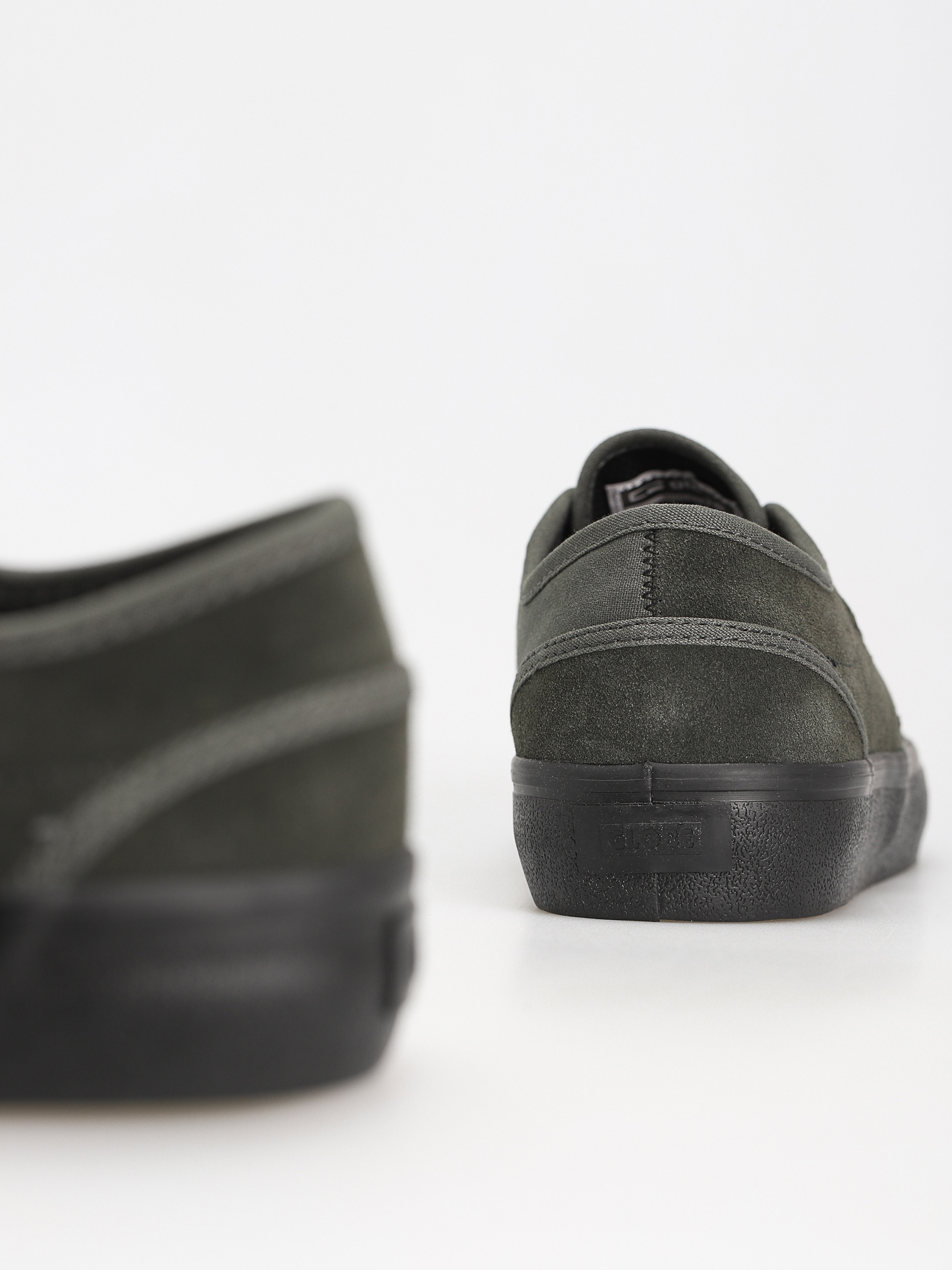 Buty Globe Motley II (dark olive/black)
