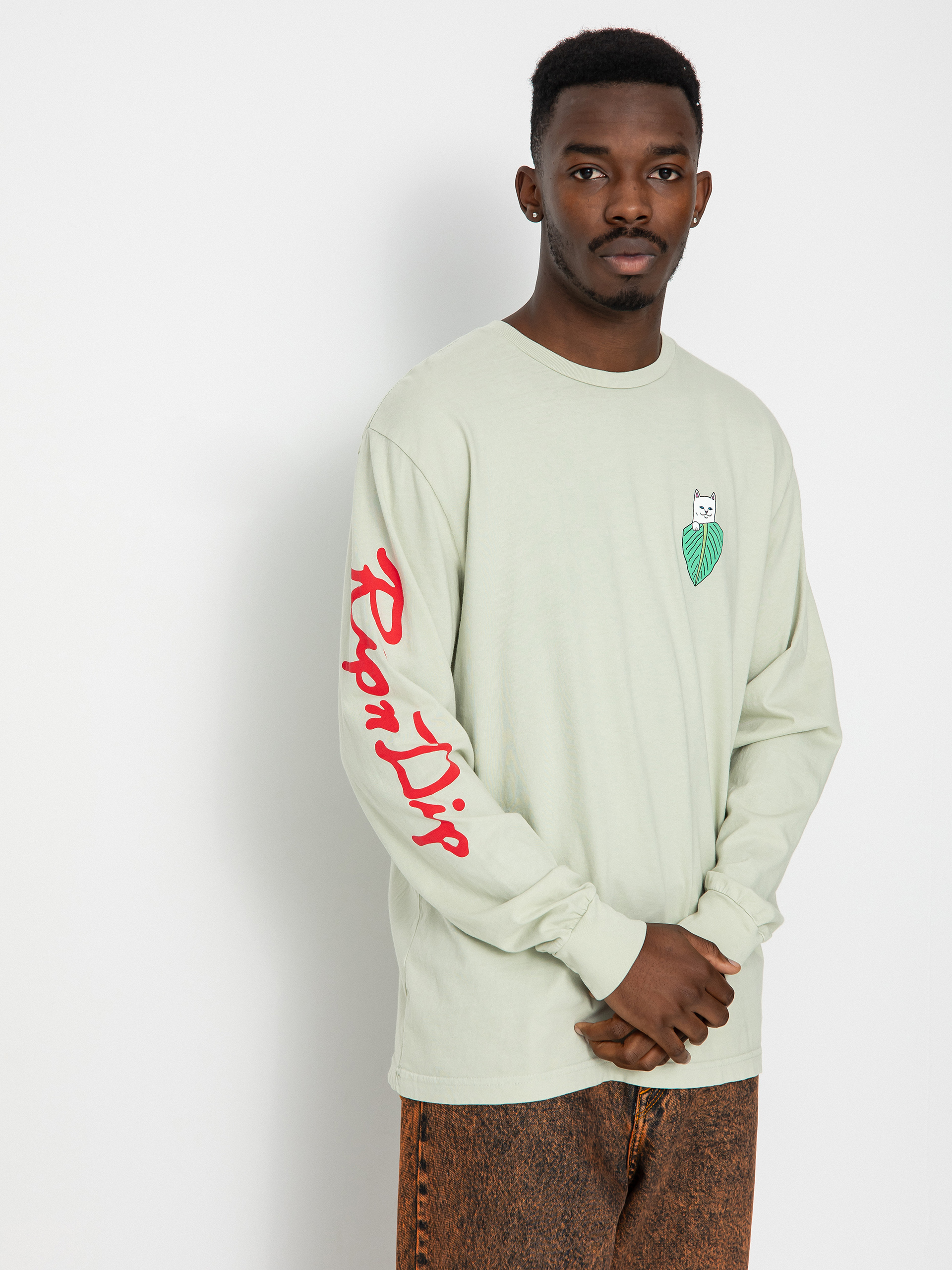 Longsleeve RipNDip Nermal Portrait sage