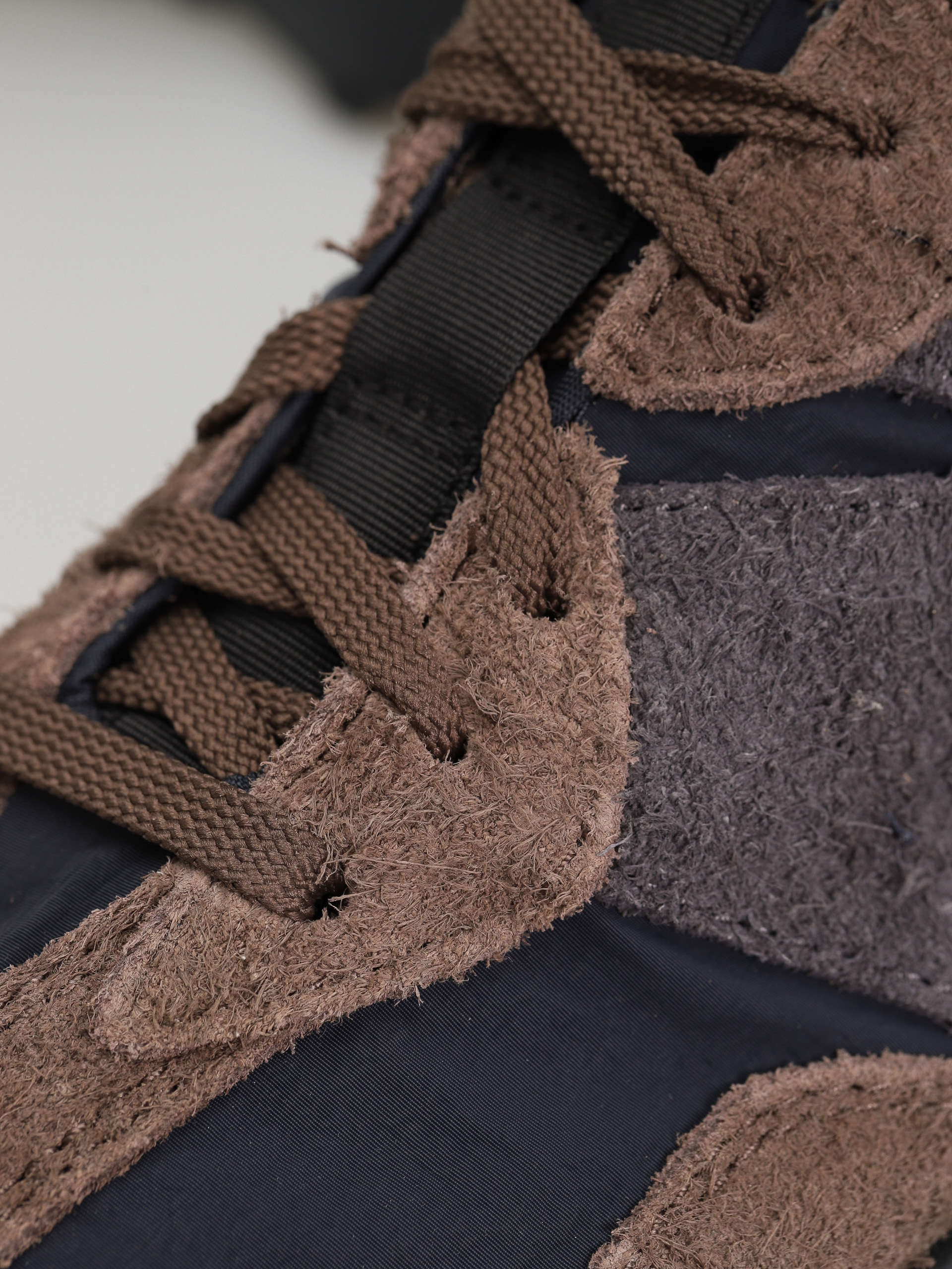 Buty New Balance 327 (dark mushroom)