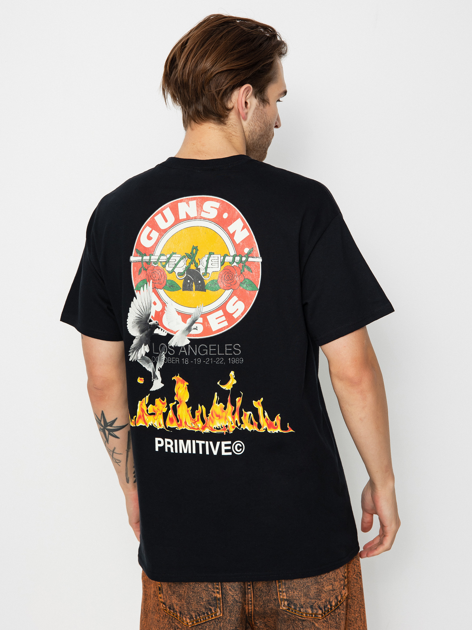 T-shirt Primitive Next Door (black)