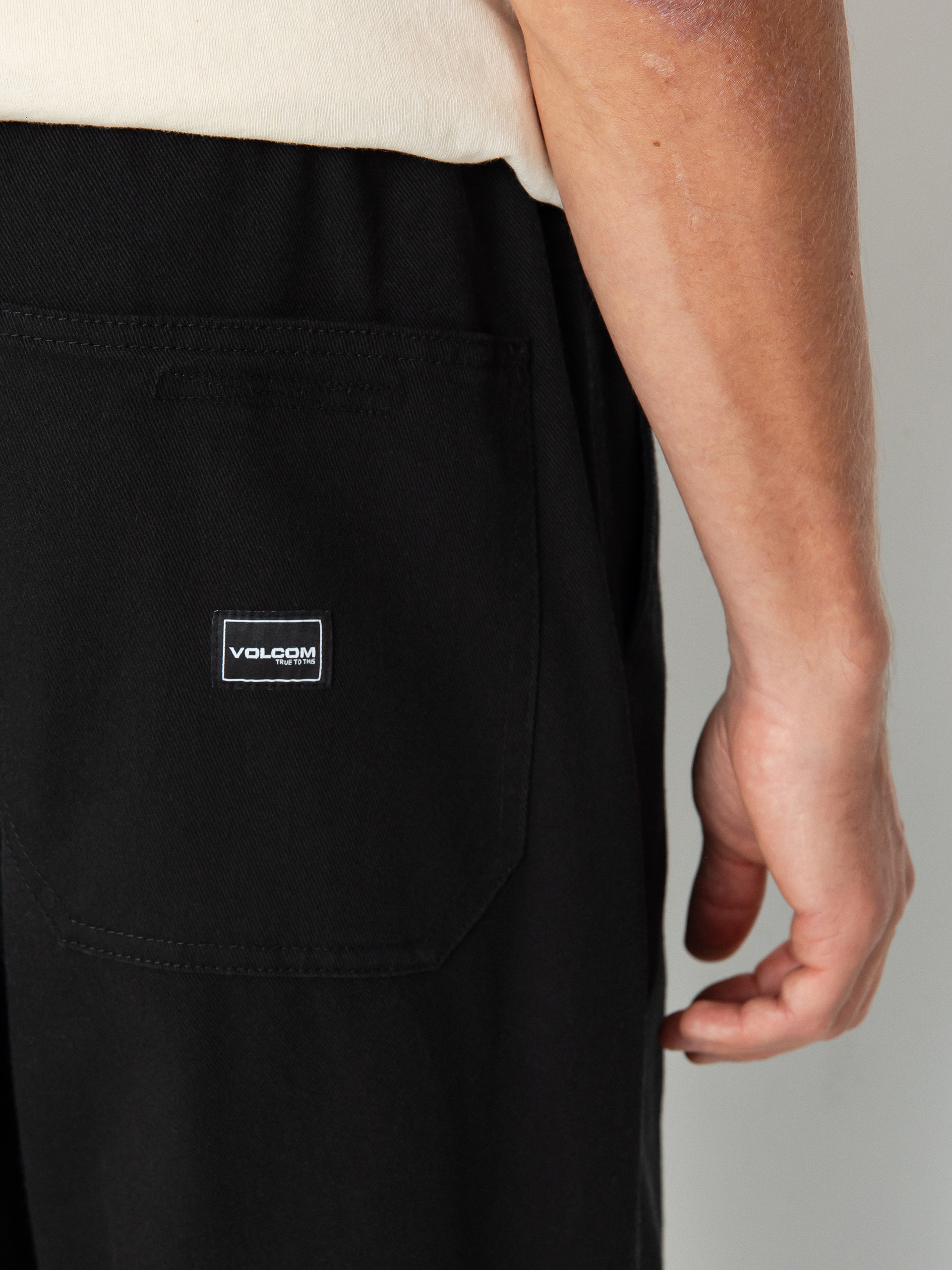 Spodnie Volcom Outer Spaced Casual (black)