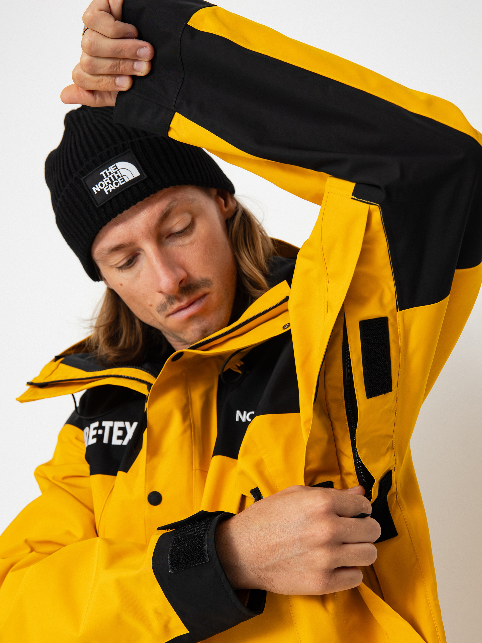 Kurtka The North Face Gtx Mtn (summit gold/tnf black)