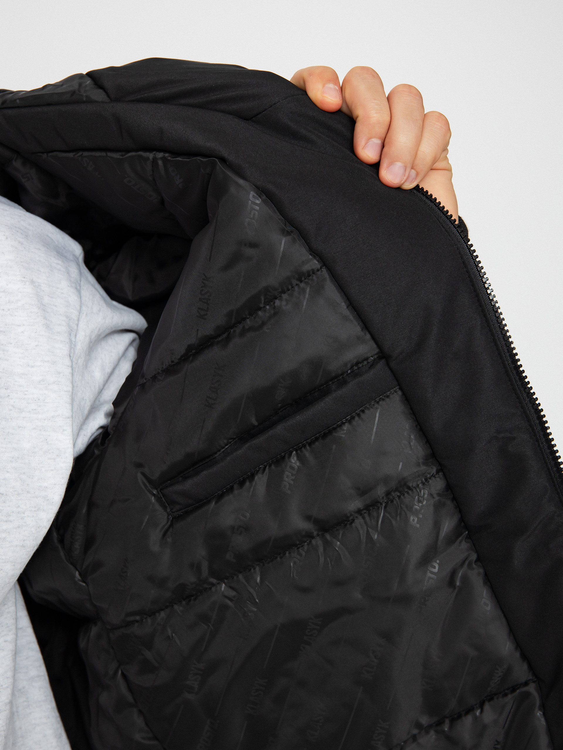 Kurtka Prosto Gegito Bomber (black)