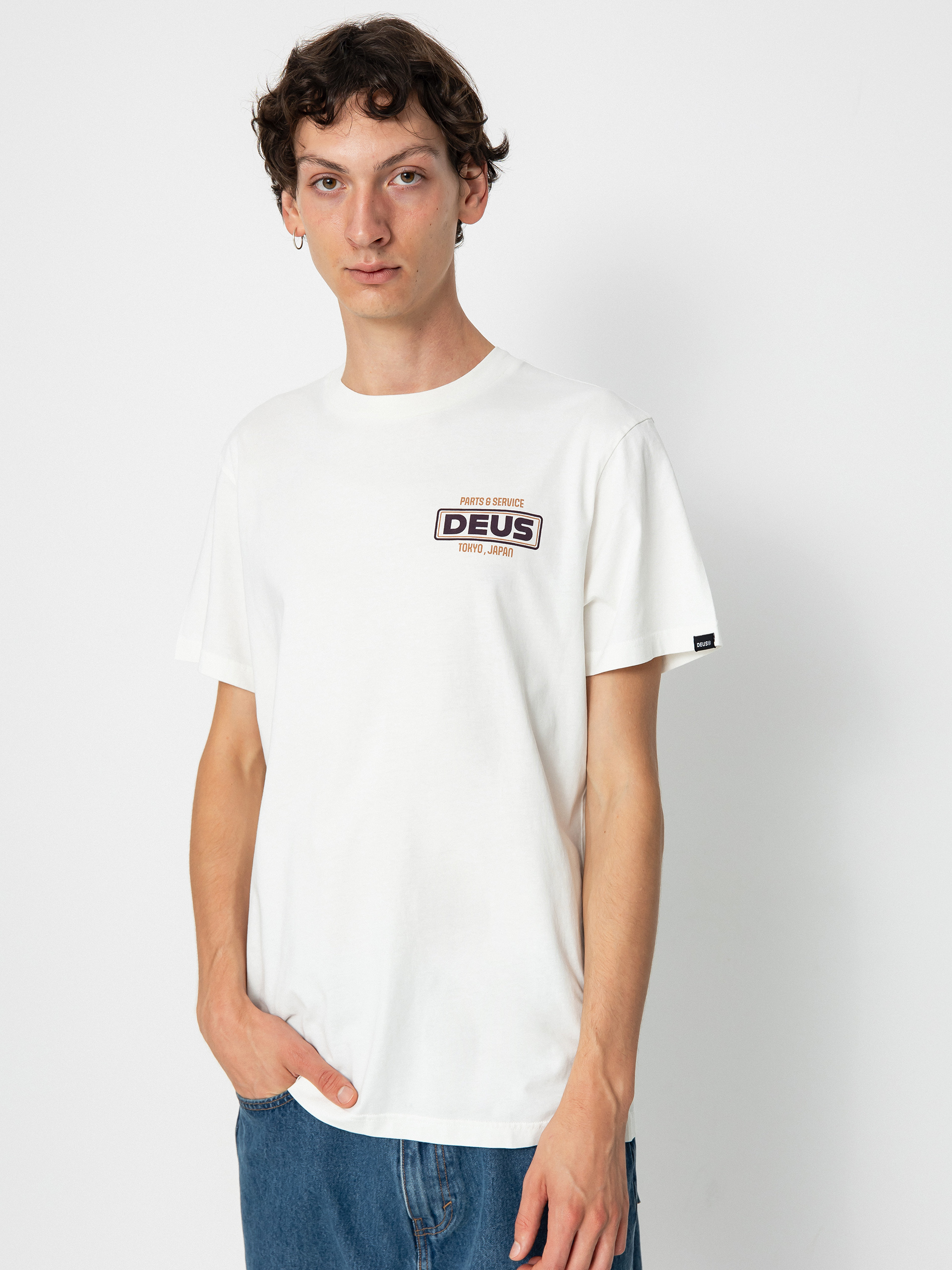 T-shirt Deus Ex Machina Depot (vintage white)