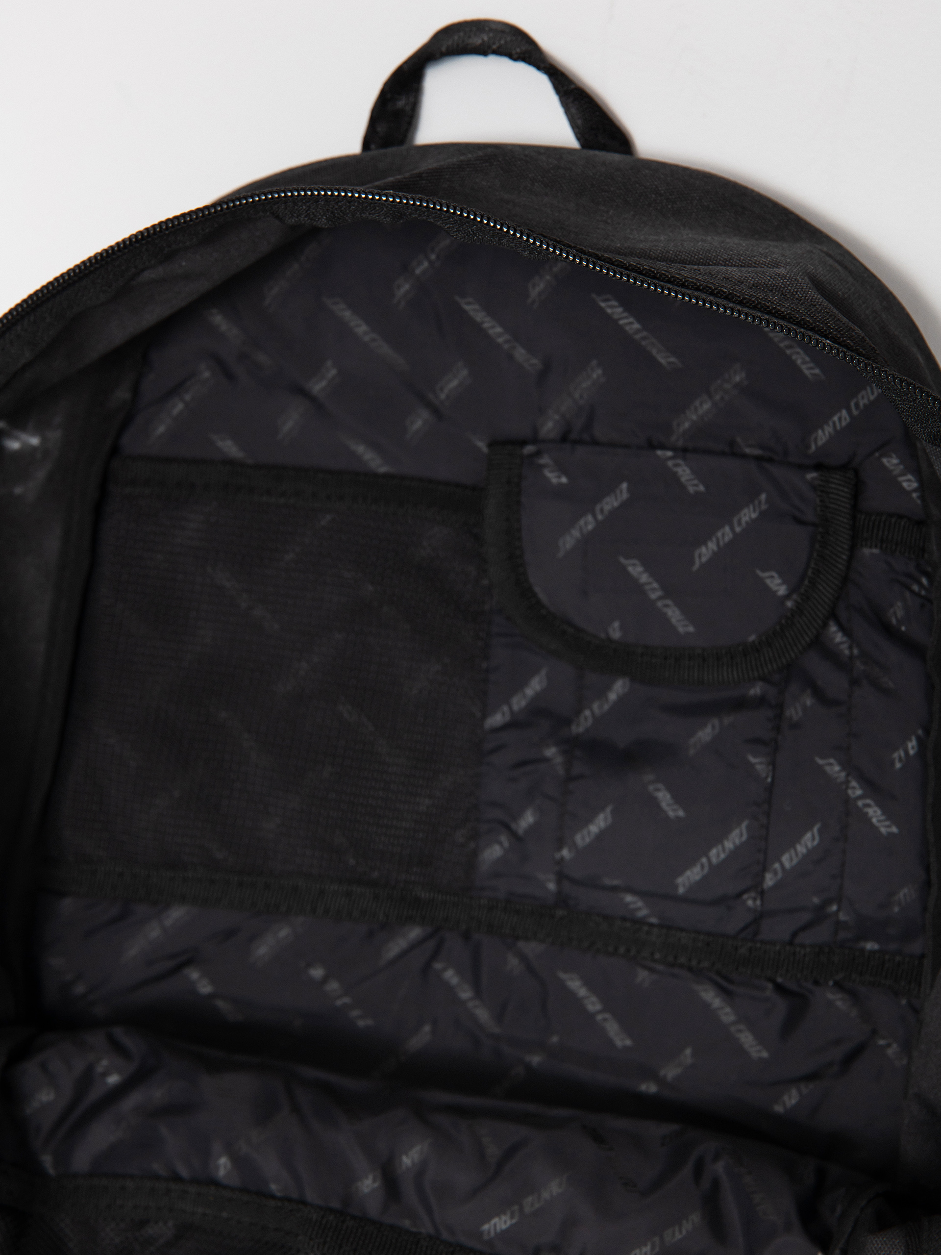 Plecak Santa Cruz Sabre Skatepack (black)