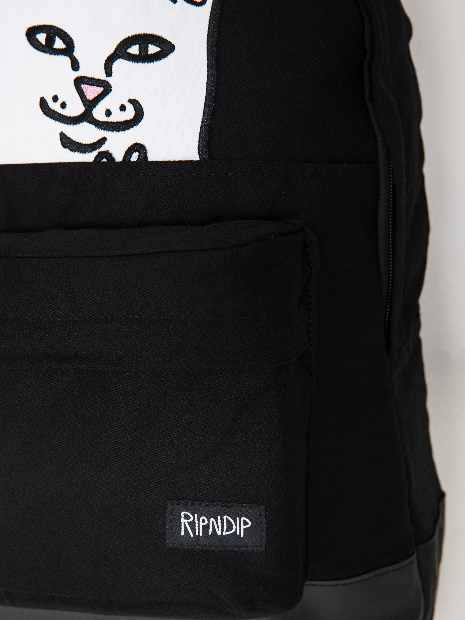 Plecak RipNDip Lord Nermal Velcro Hands (black)