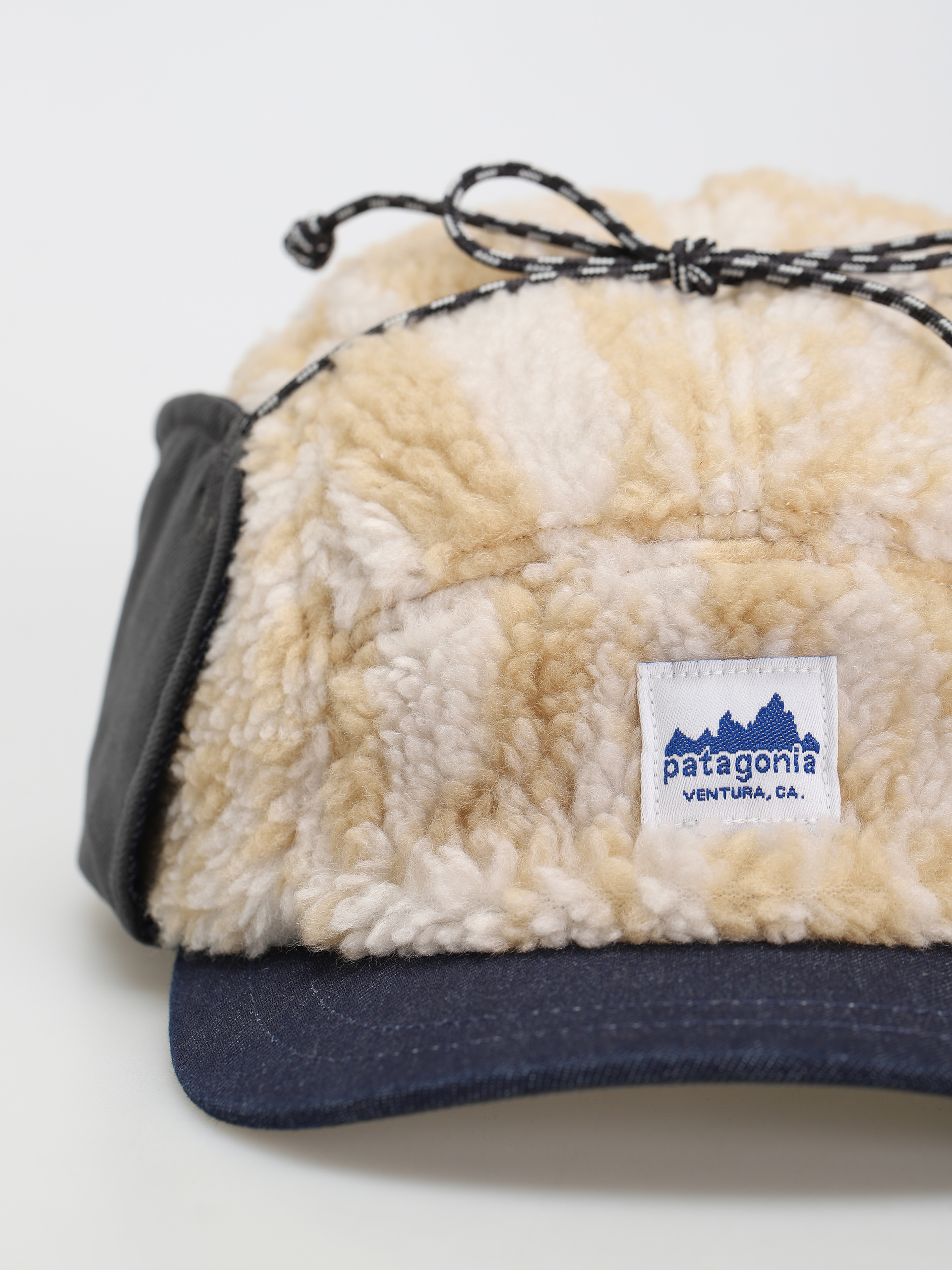 Czapka z daszkiem Patagonia Range Earflap (penguin squawk/natural)