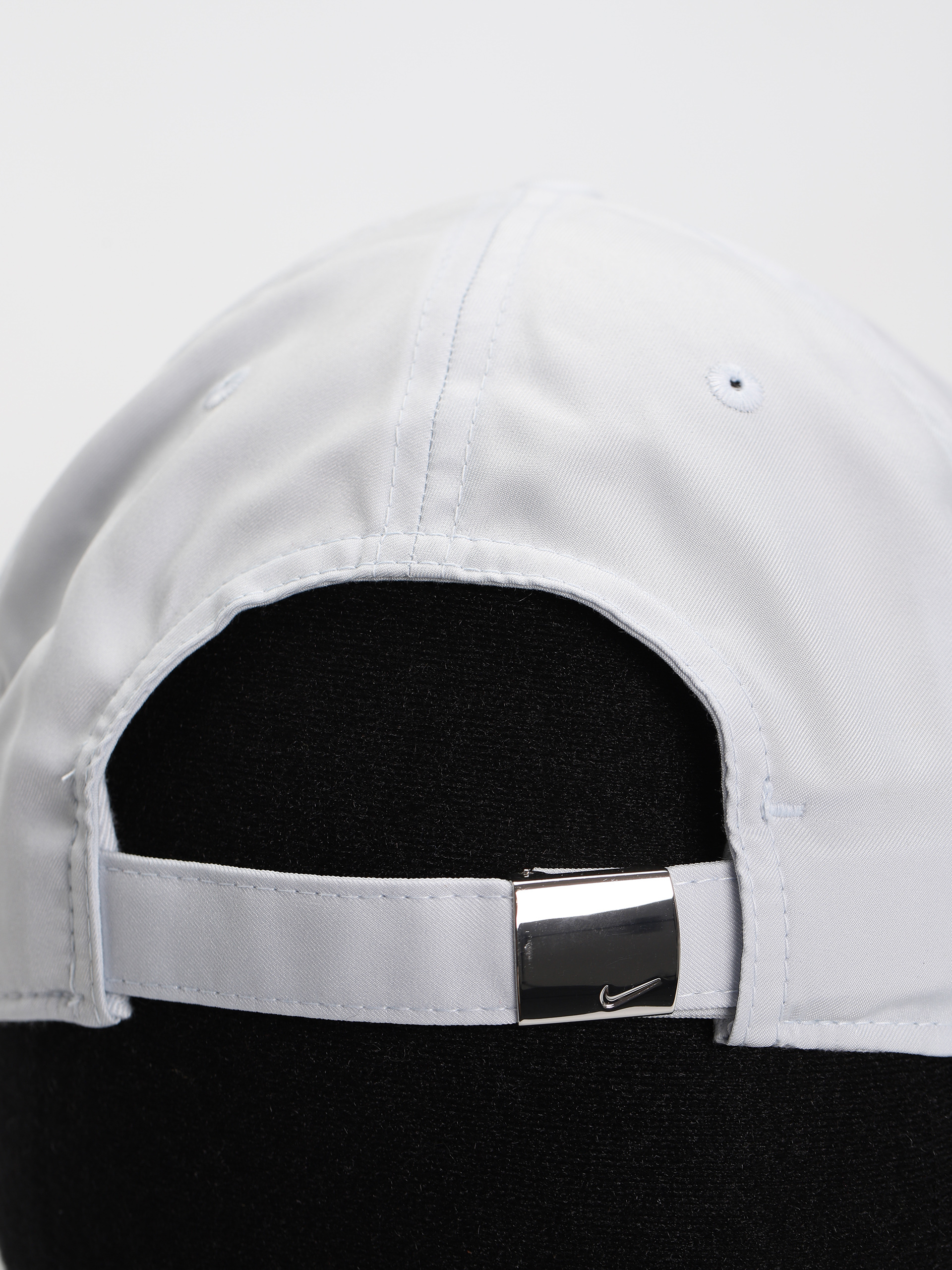 Czapka z daszkiem Nike SB Dri FIT Club (pure platinum/metallic silver)