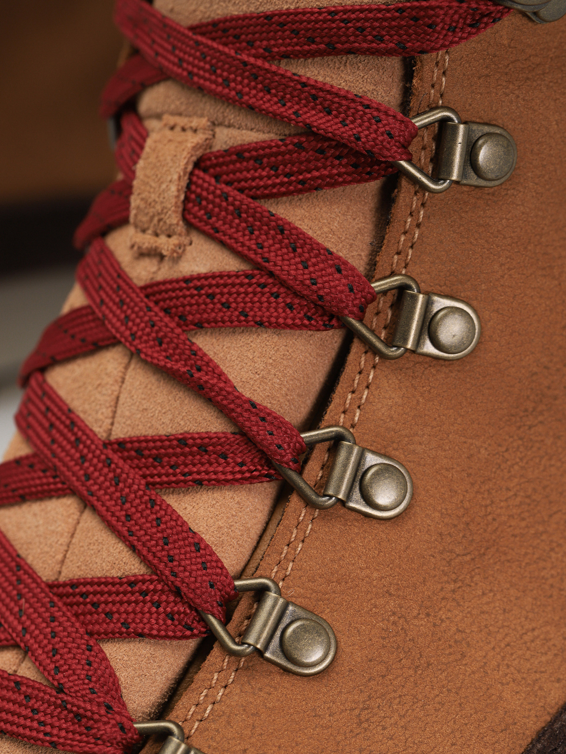 Buty The North Face Back To Berkeley Iv Leather Wp (almond butter/demtssbrn)