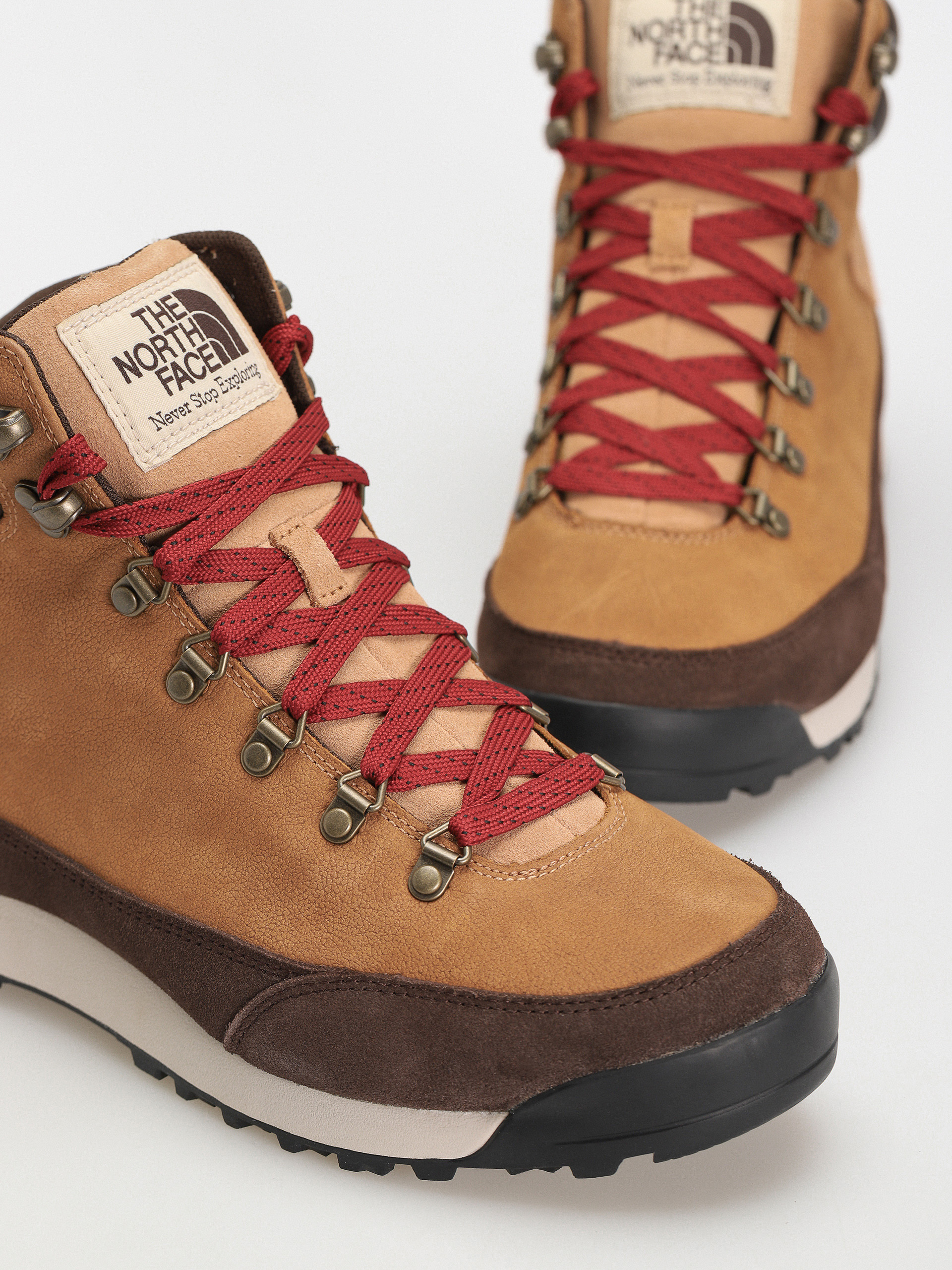 Buty The North Face Back To Berkeley Iv Leather Wp (almond butter/demtssbrn)