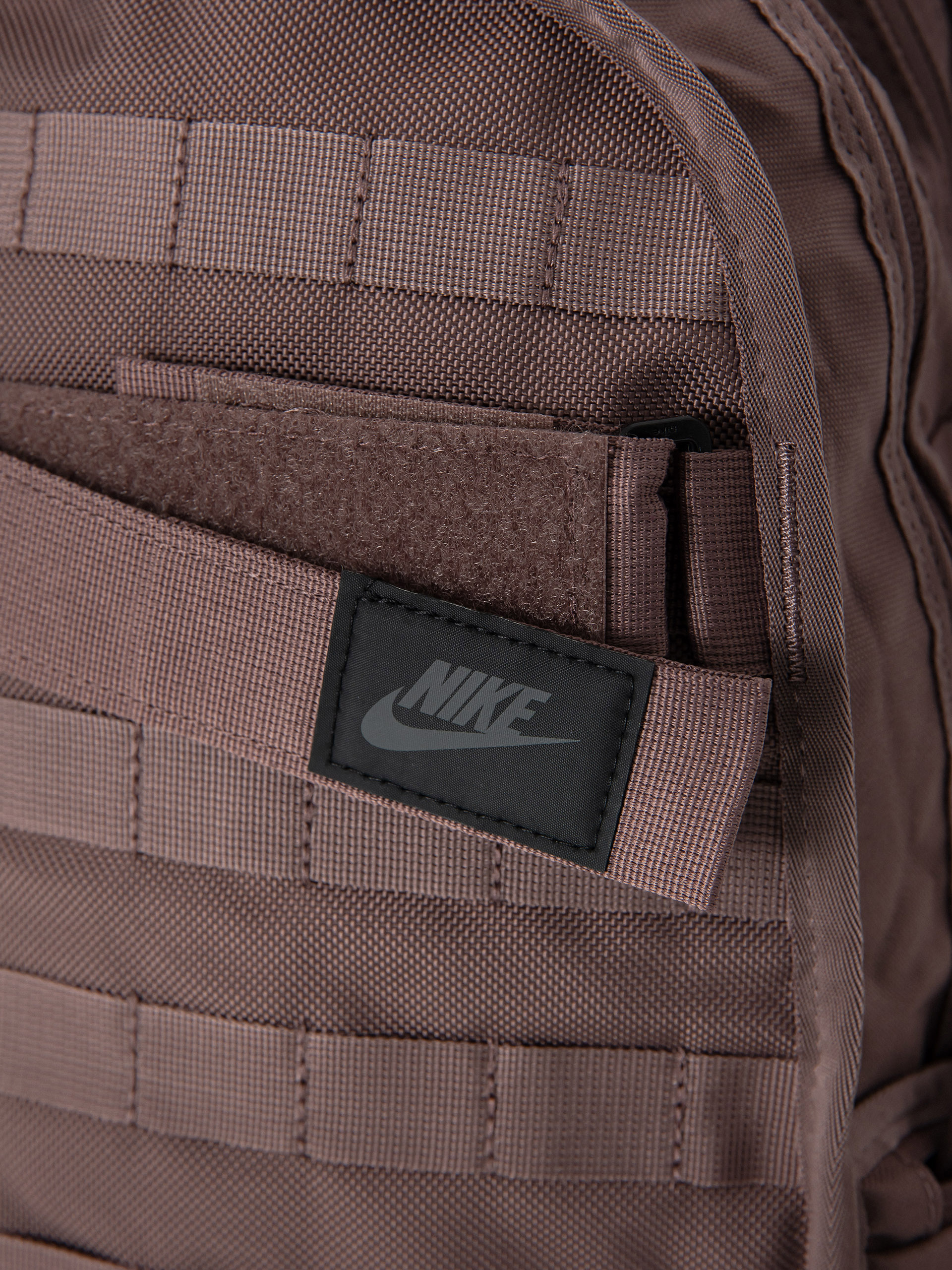 Plecak Nike SB RPM (plum eclipse/plum eclipse/anthracite)
