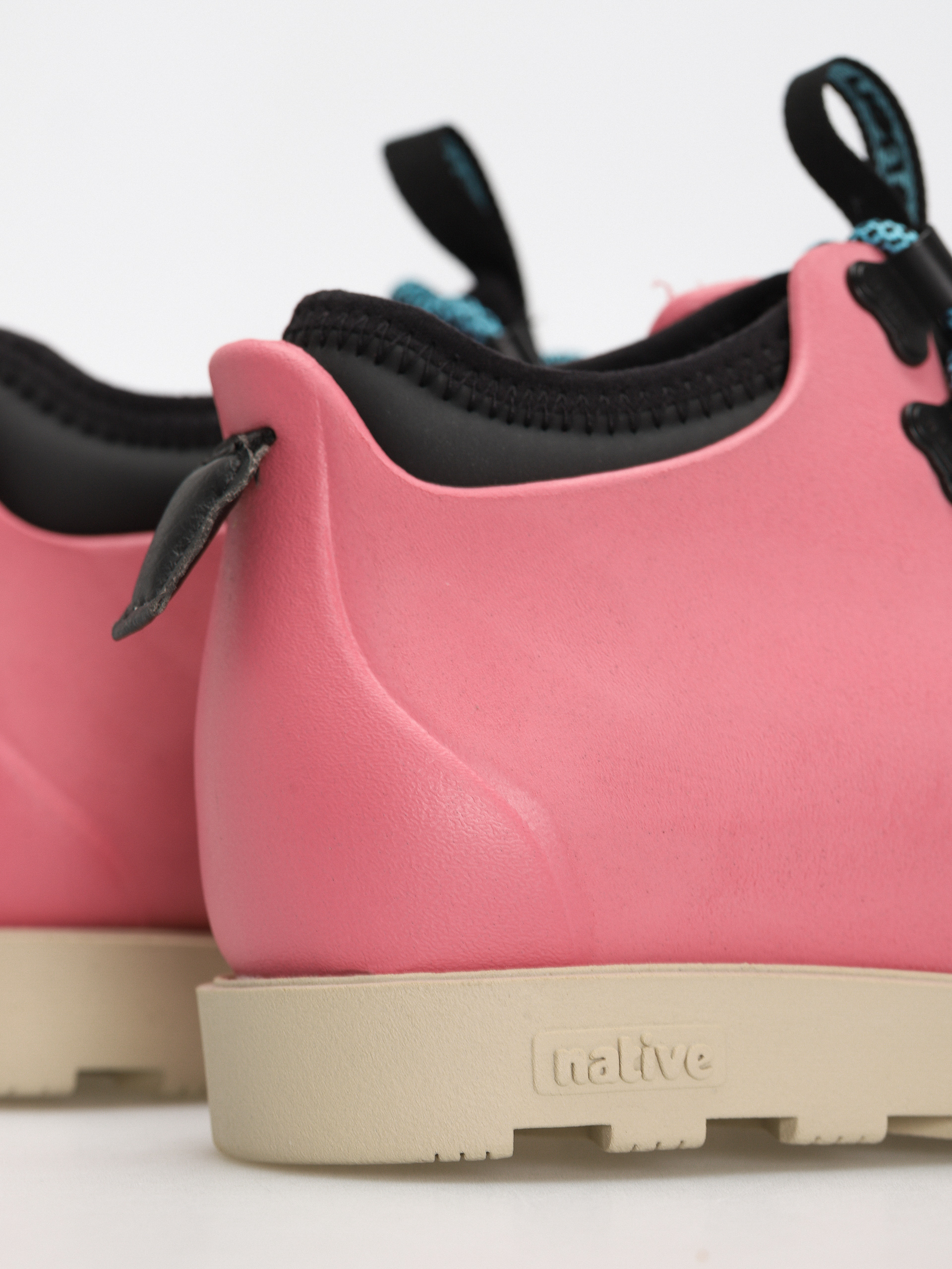 Buty zimowe Native Fitzsimmons Citylite (dazzle pink/pepper white/jiffy black)