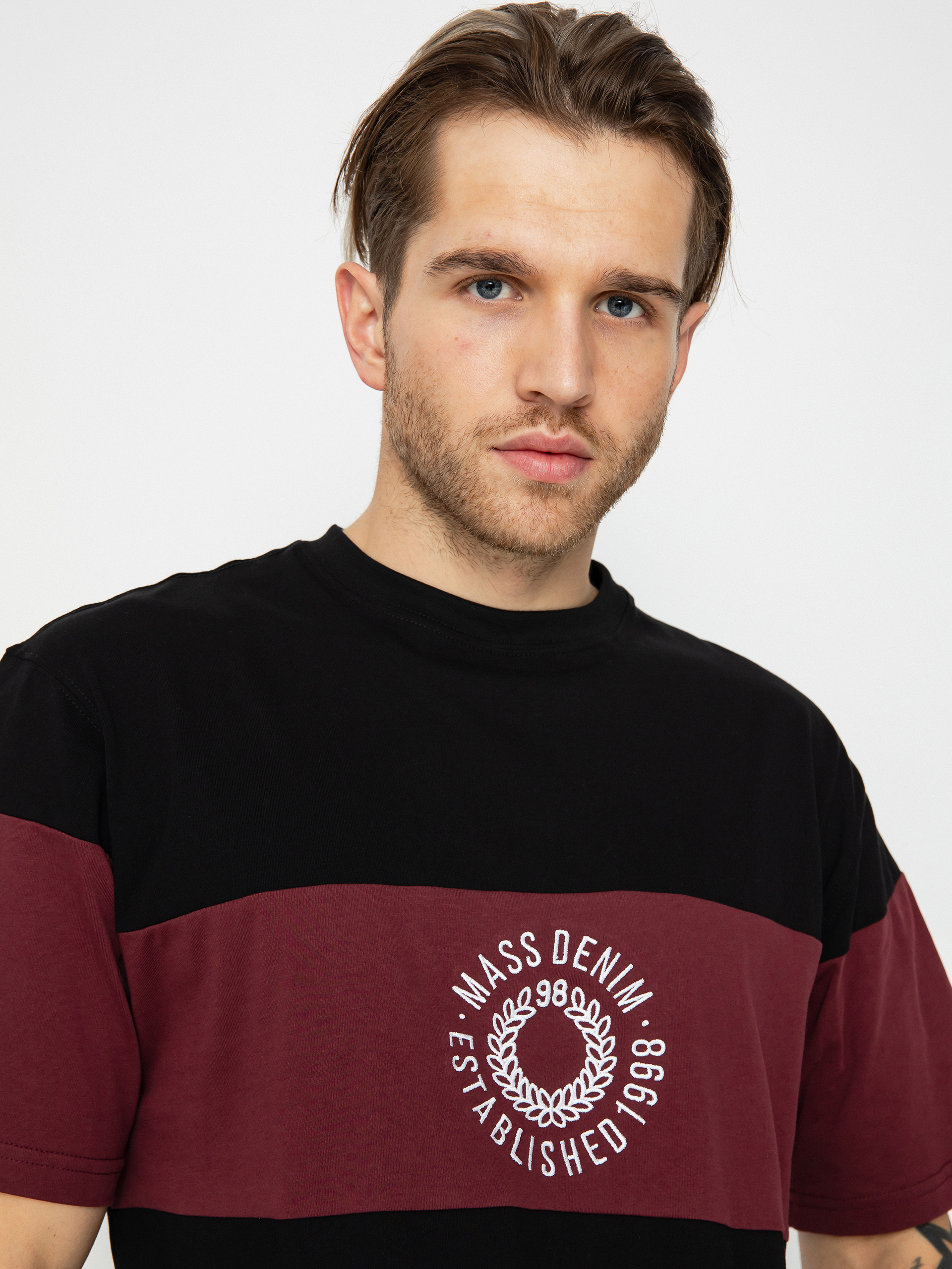 T-shirt MassDnm Elementary (black)