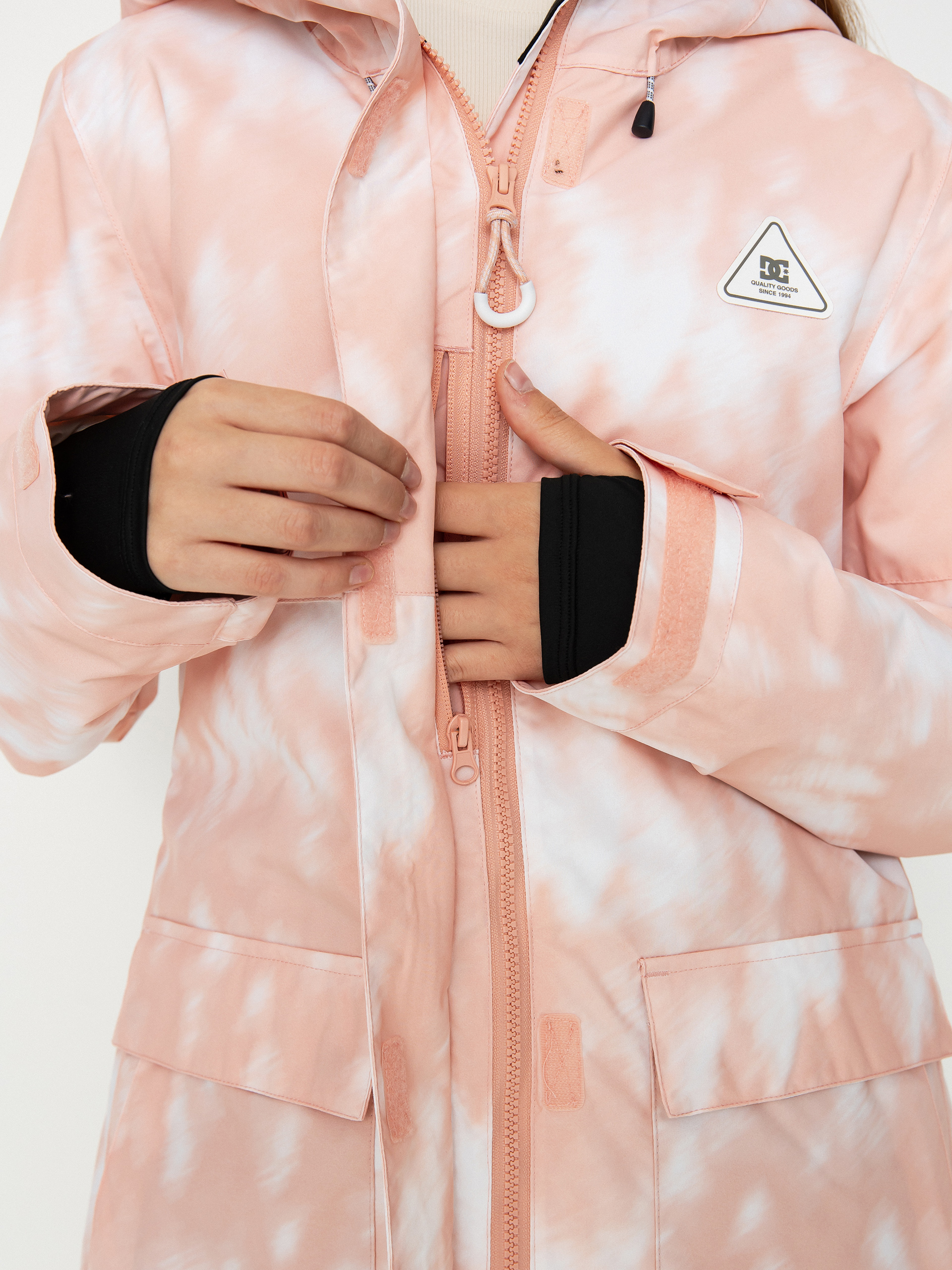 Damska Kurtka snowboardowa DC Cruiser (pink tree runs)
