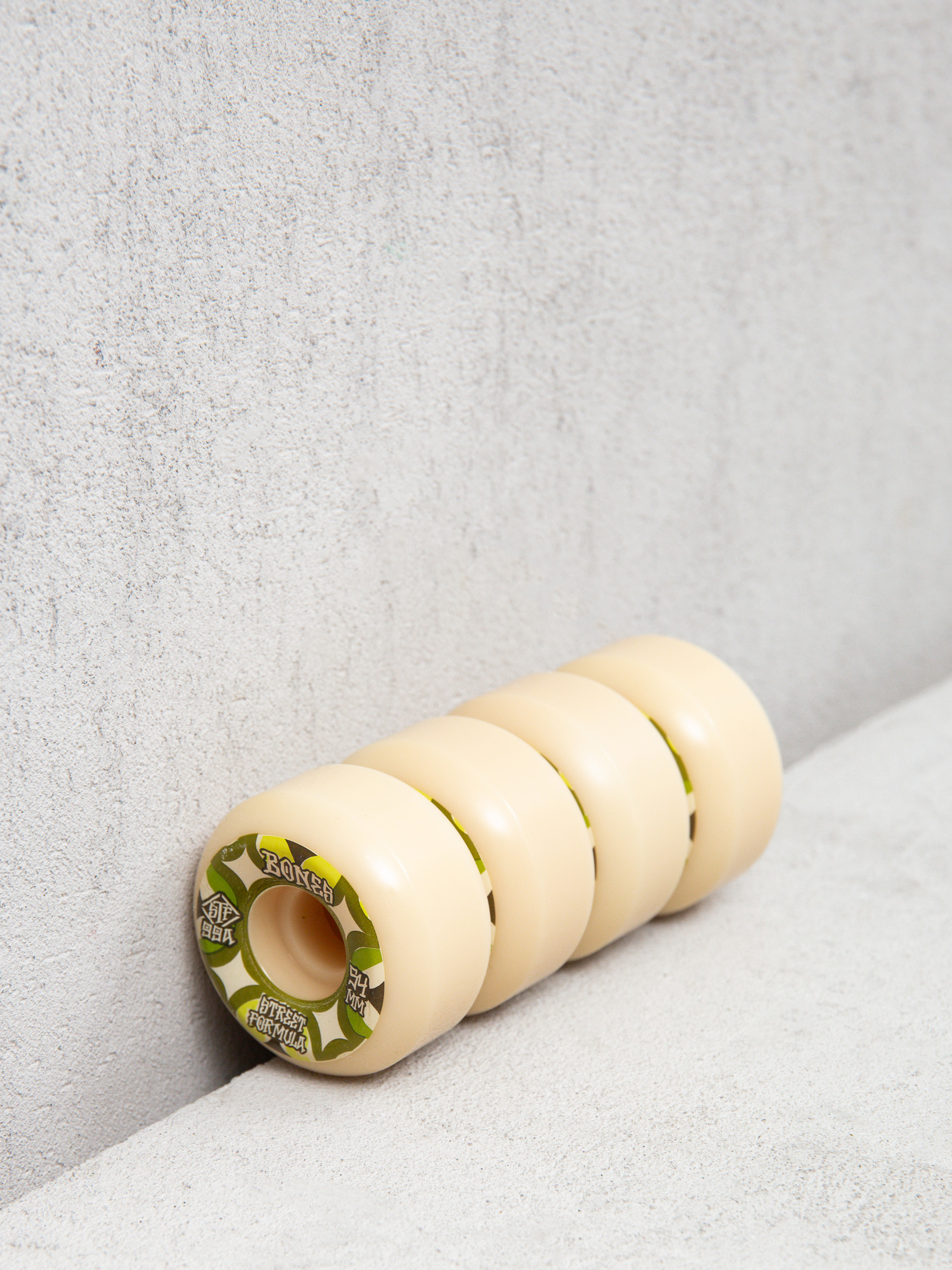 Kółka Bones Retros STF V5 Sidecut 99A (white)