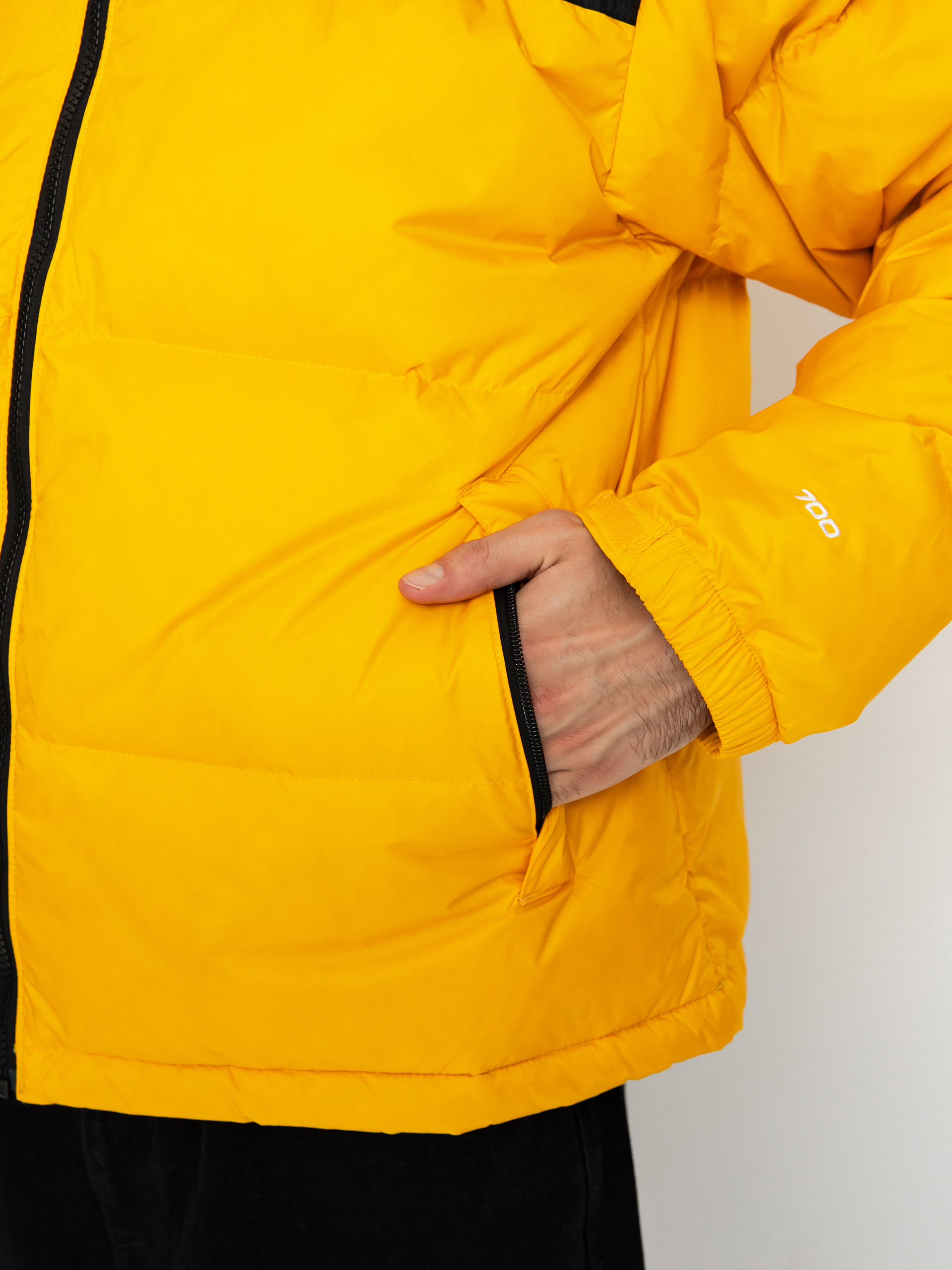 Kurtka The North Face 1996 Retro Nuptse (summit gold/tnf black)