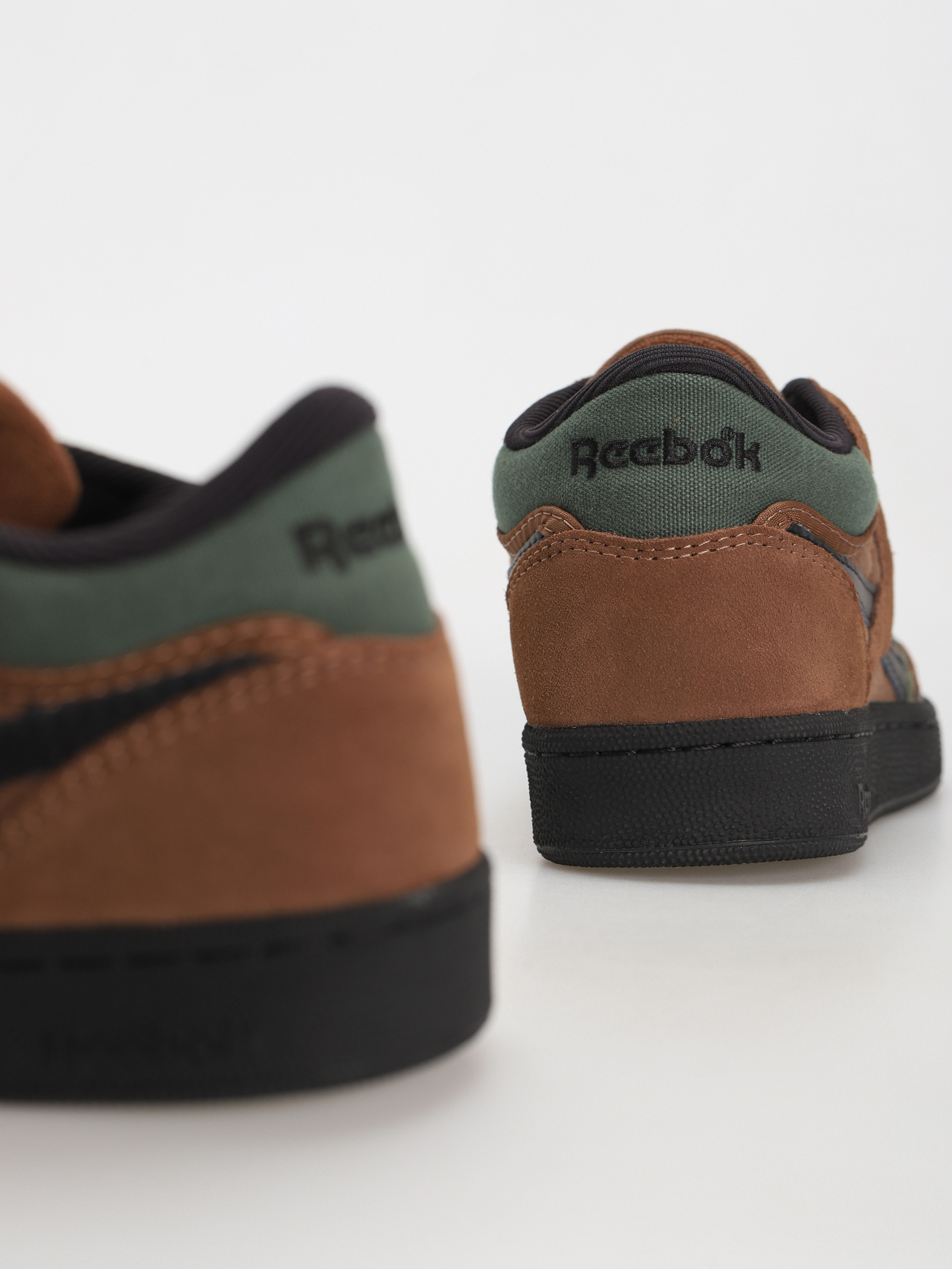 Buty Reebok Club C Mid II Revenge (colbro/vargre/cblack)