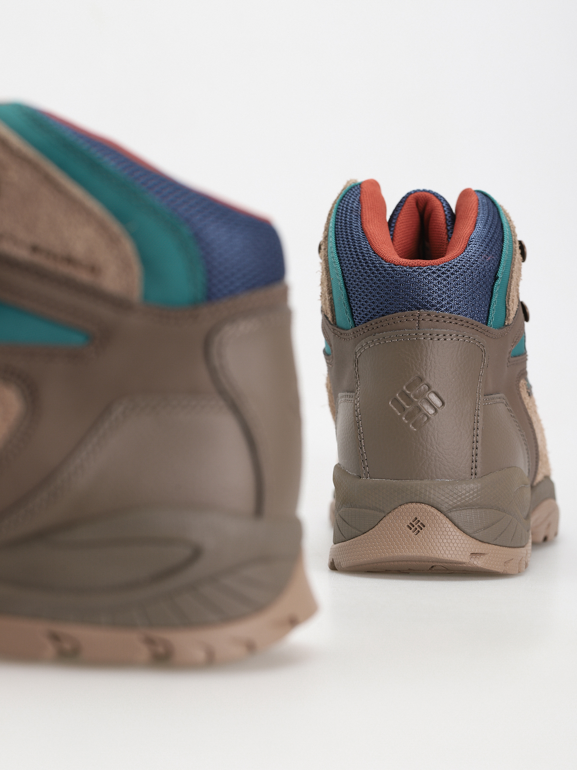 Buty Columbia Newton Ridge Bc (ash brown/waterfall)