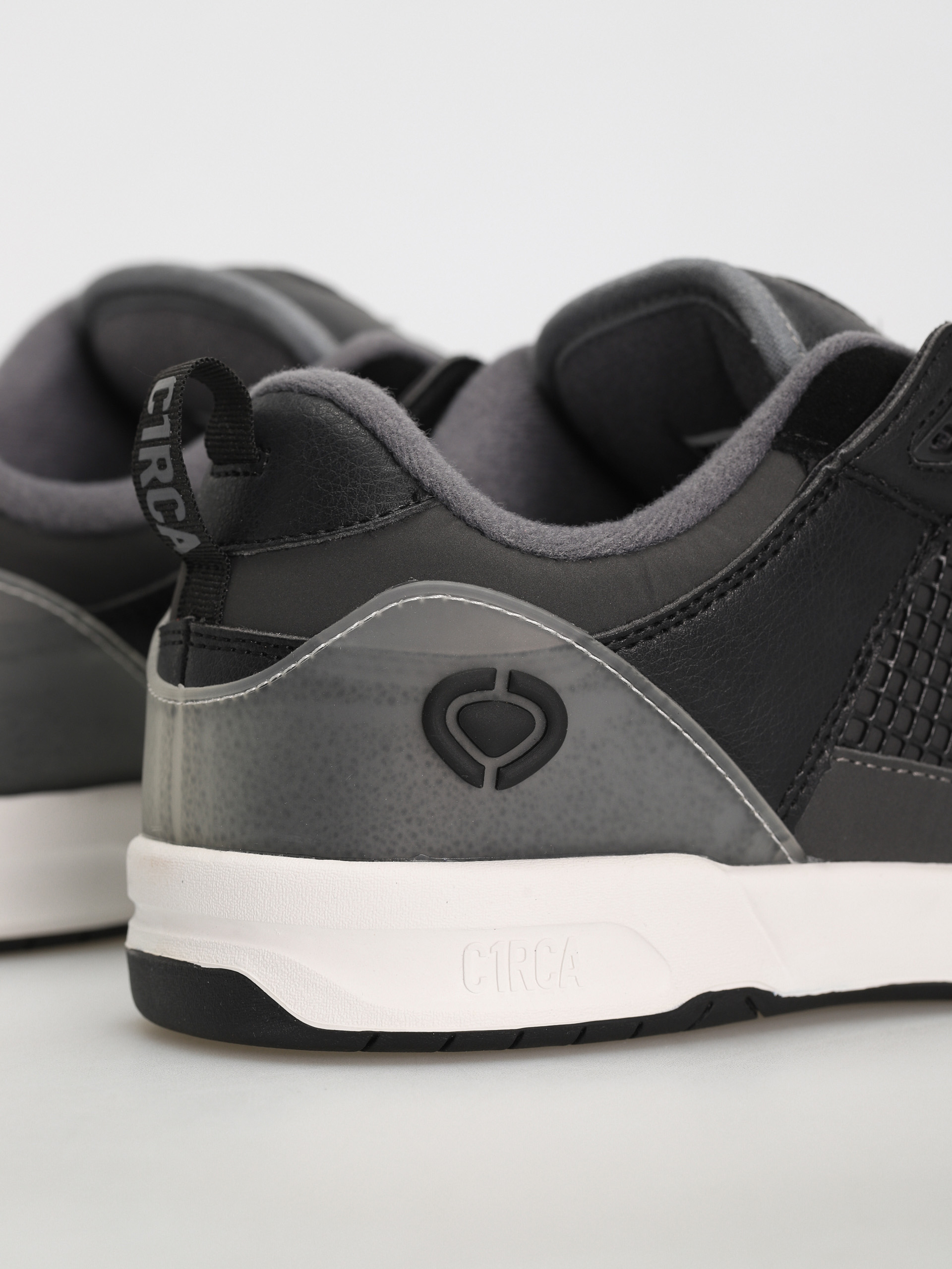 Buty Circa Tave Tt (shoe/dark shadow)