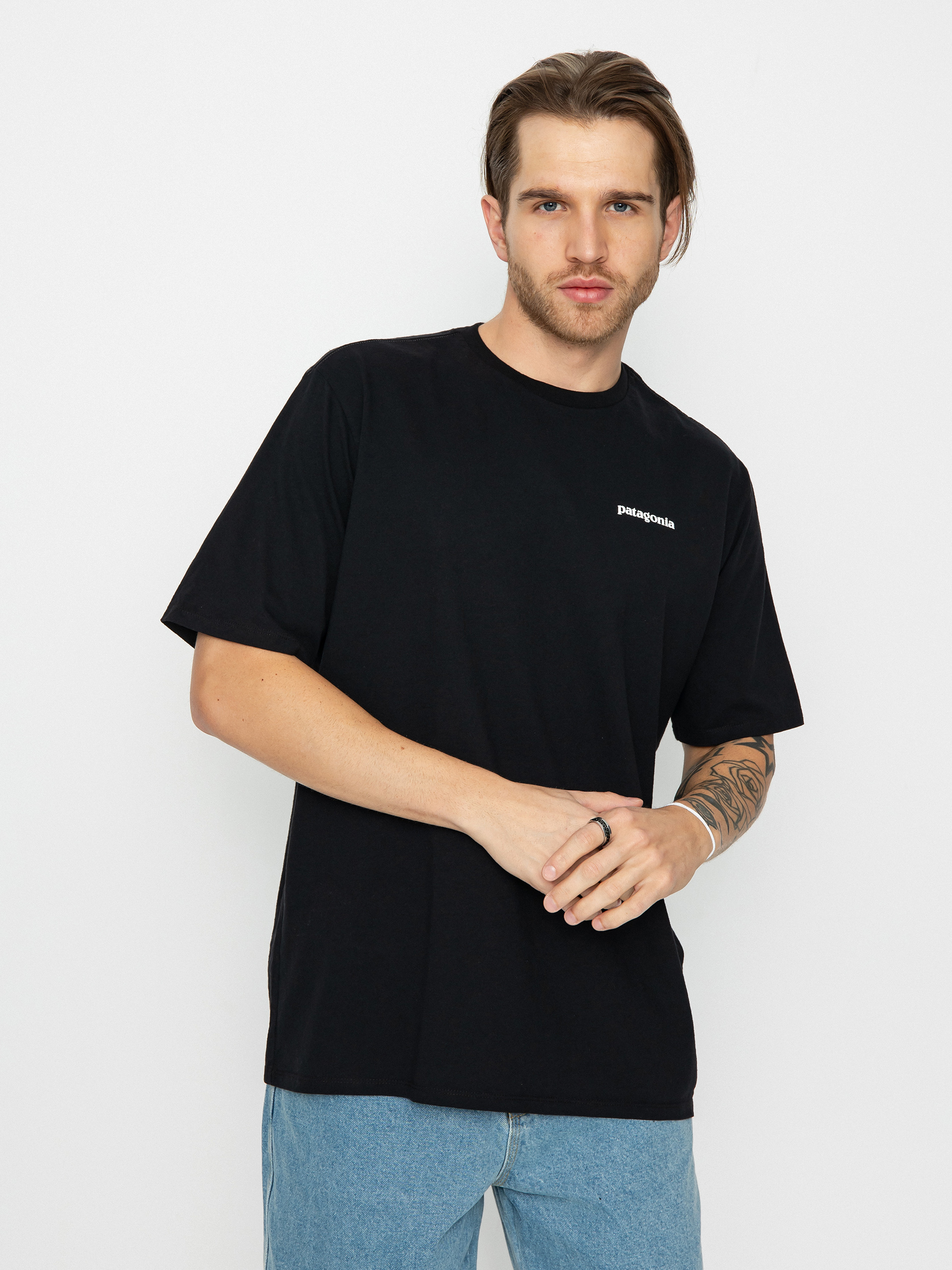T-shirt Patagonia P6 Logo Responsibili (black)