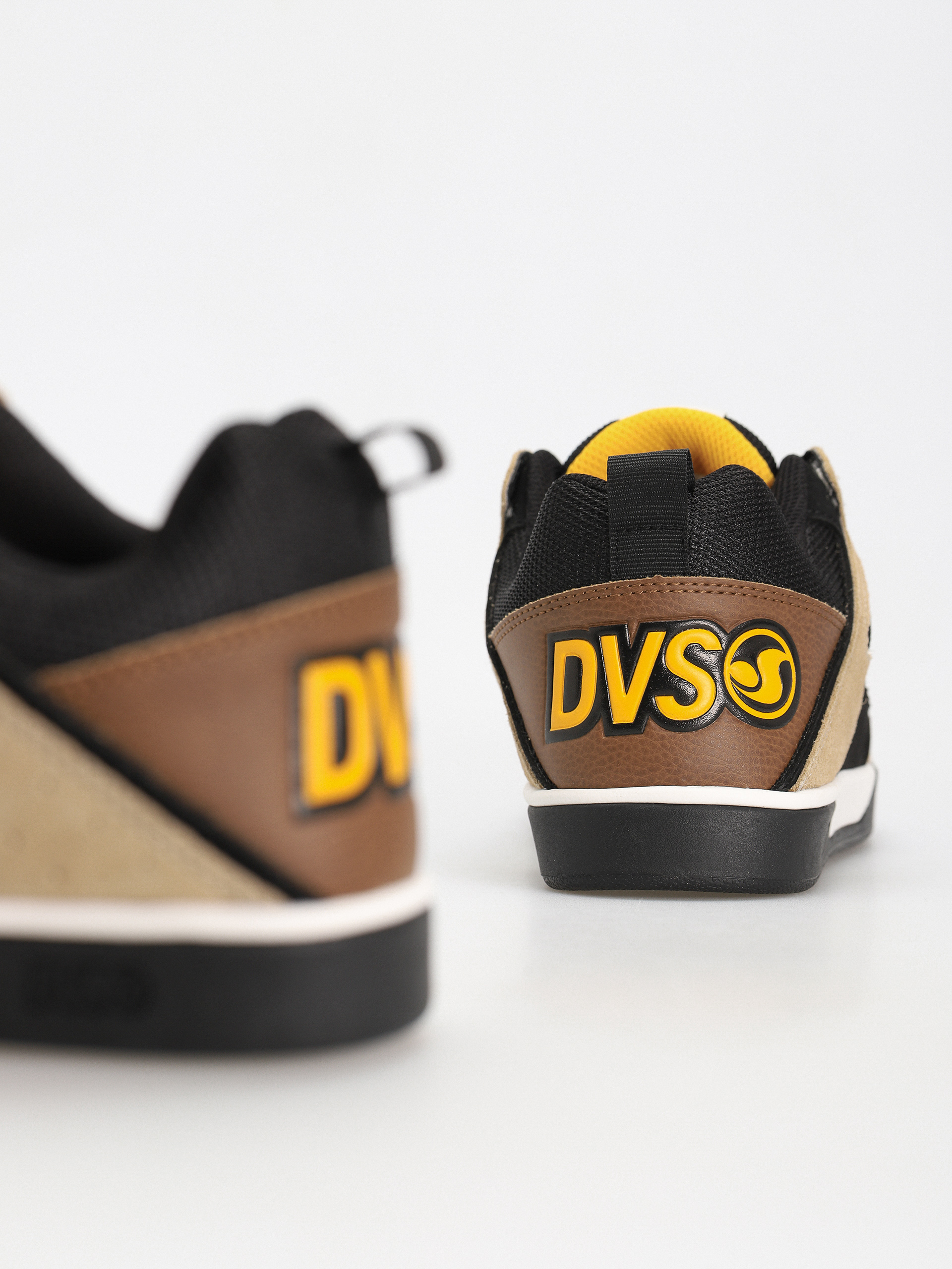Buty DVS Comanche 2.0+ (black tan yellow suede)