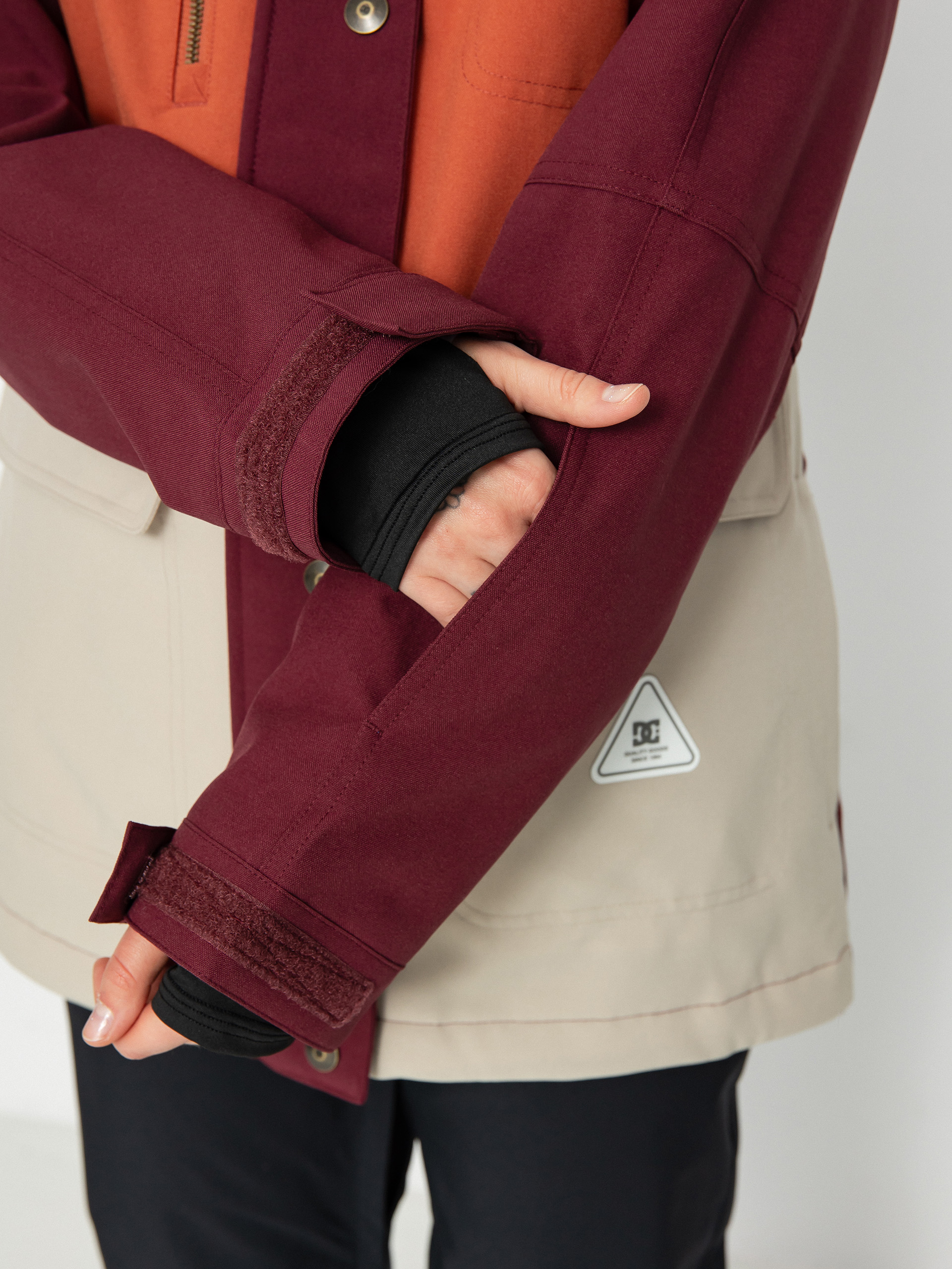 Damska Kurtka snowboardowa DC Liberate (tawny port)