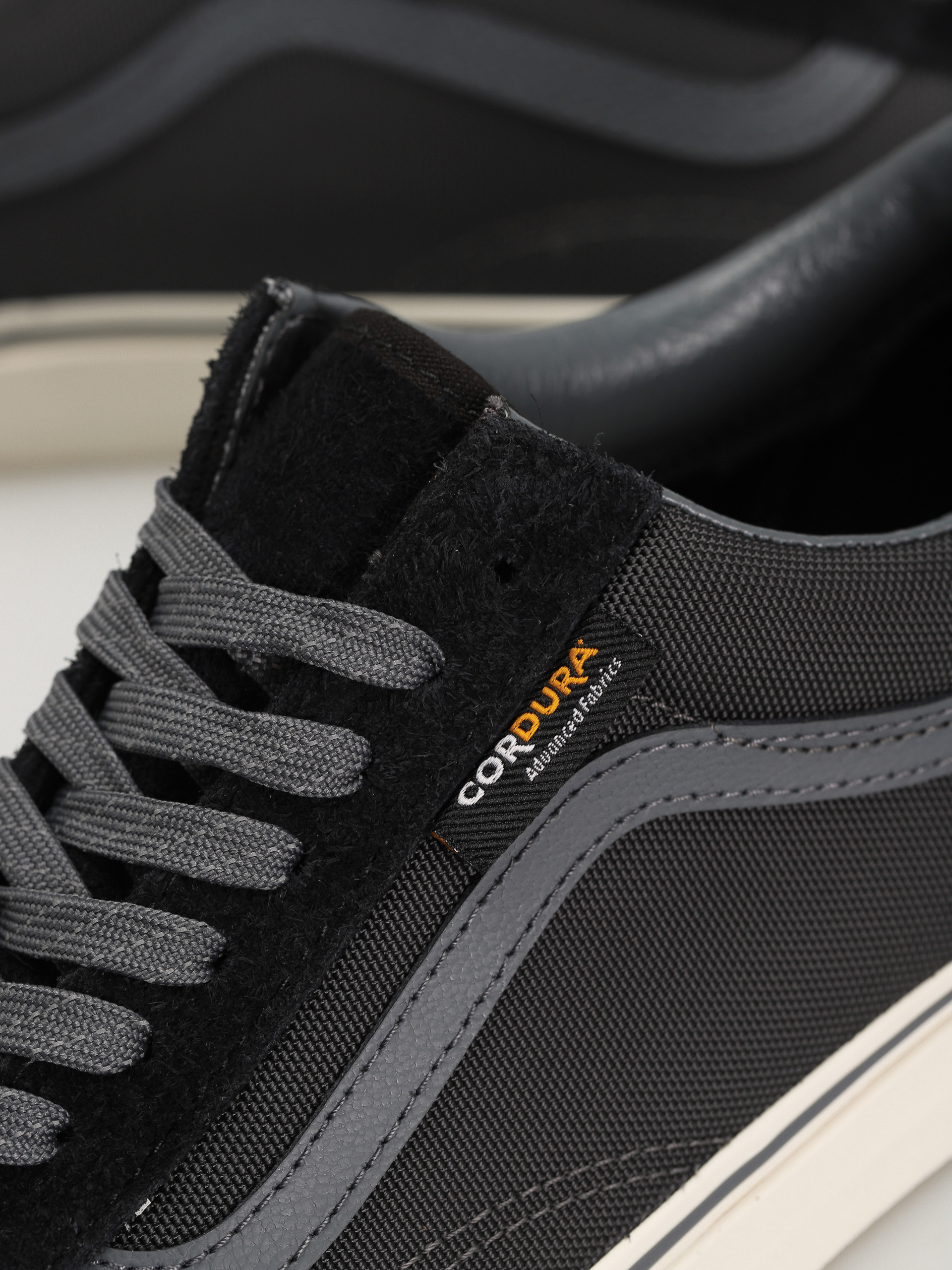 Buty Vans Old Skool (cordura black)