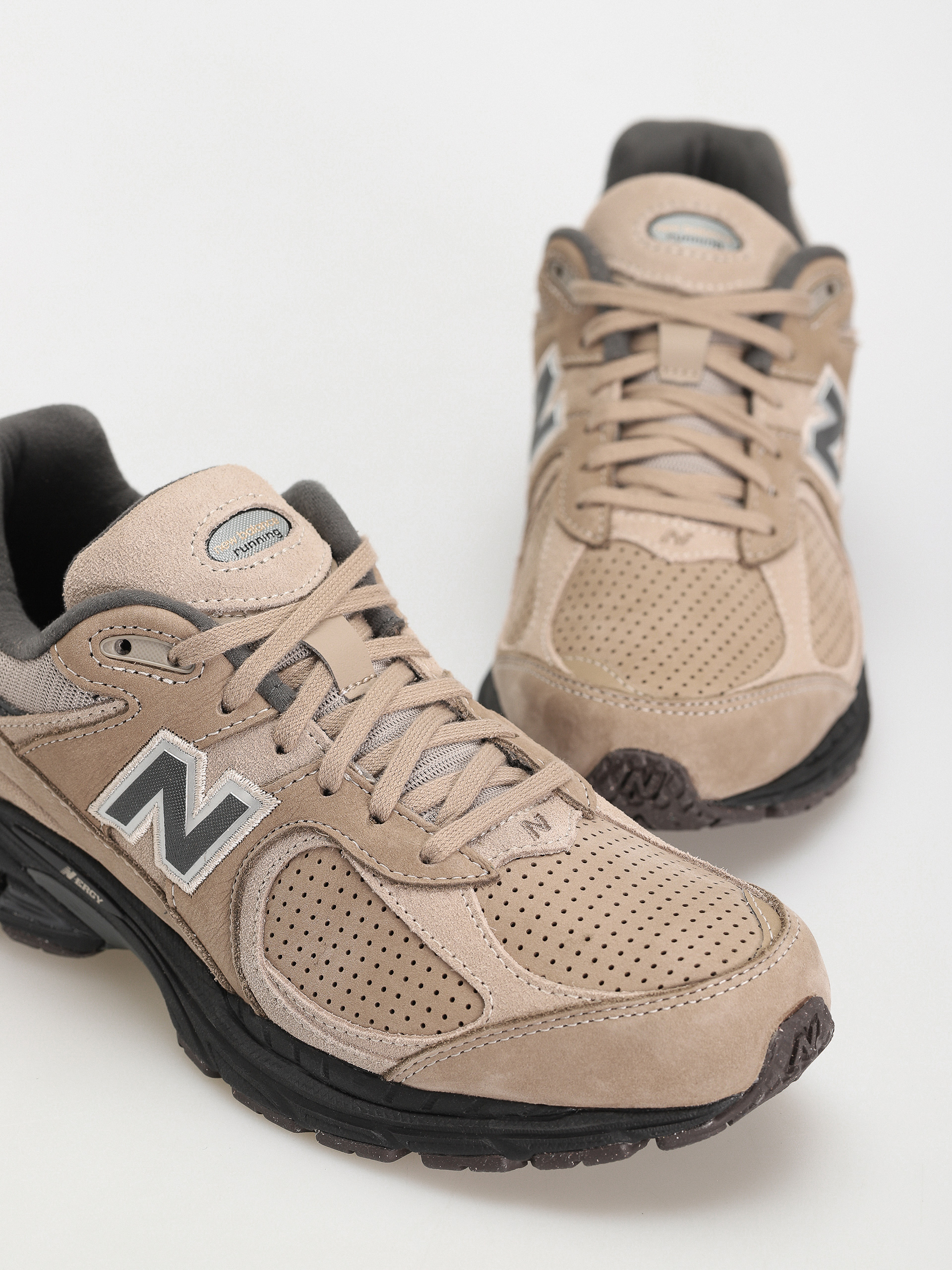 Buty New Balance 2002 (driftwood)