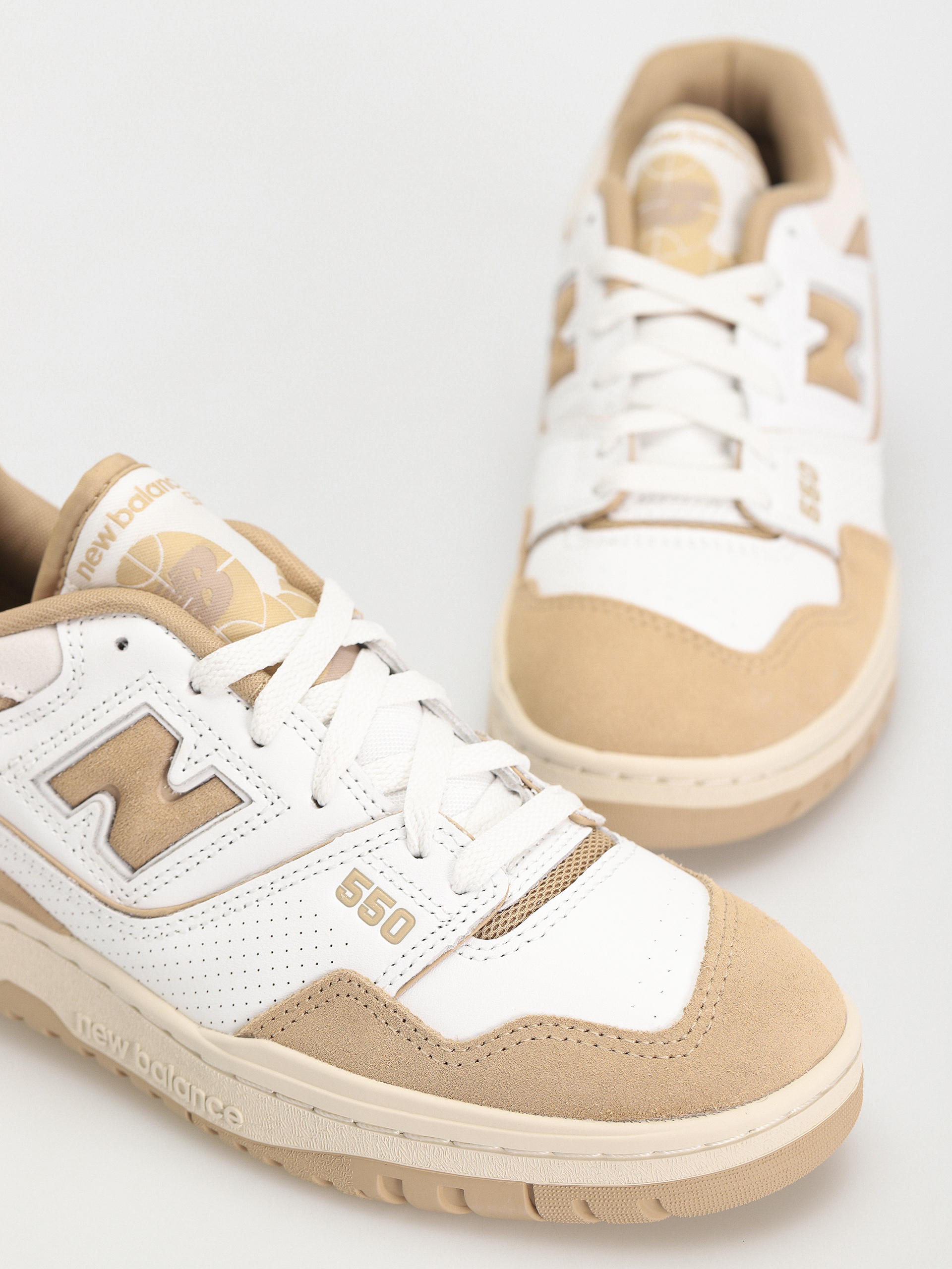 Buty New Balance 550 (white/beige)