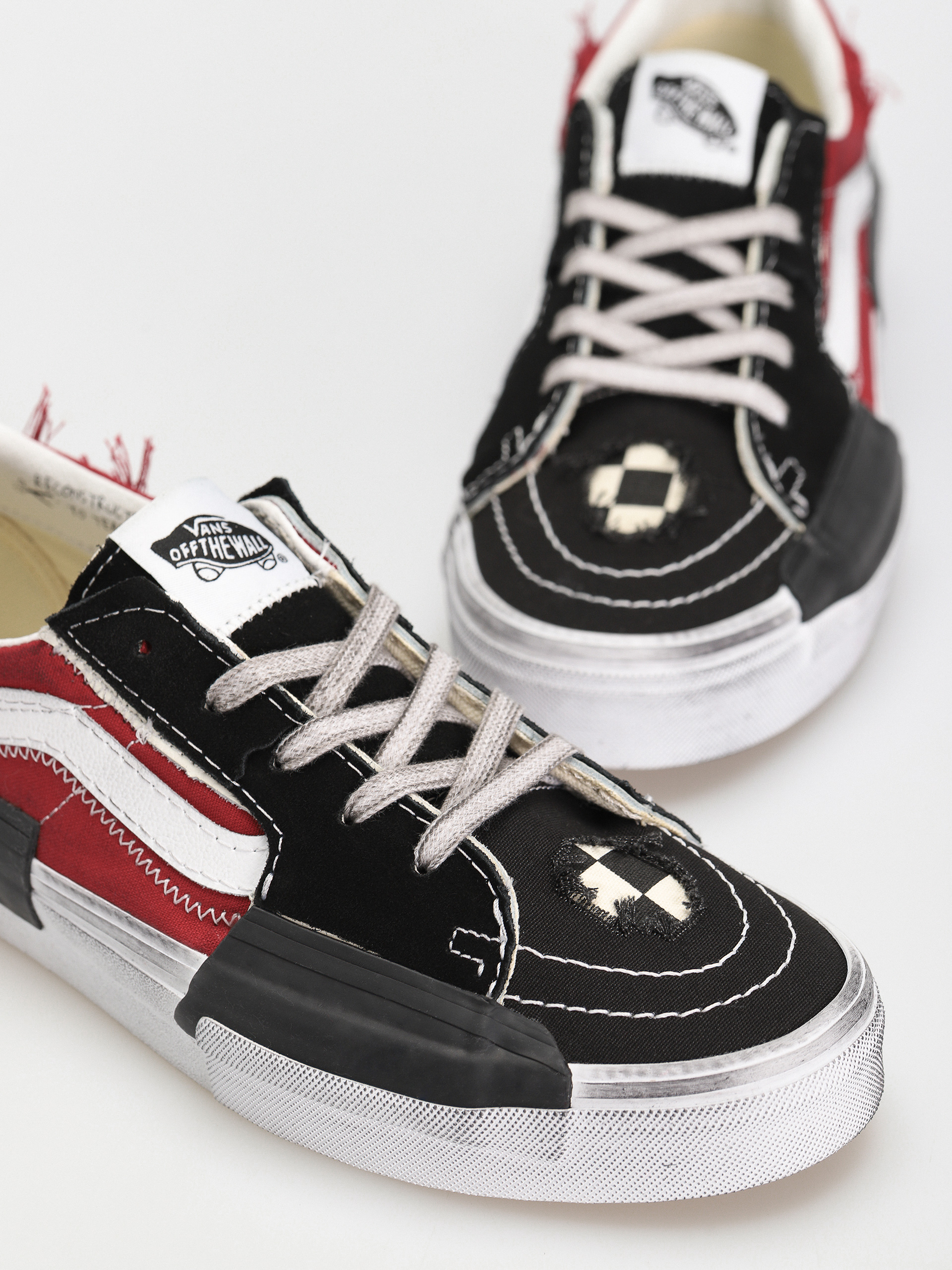 Buty Vans Sk8 Low Reconstruct (stressed check black/red)